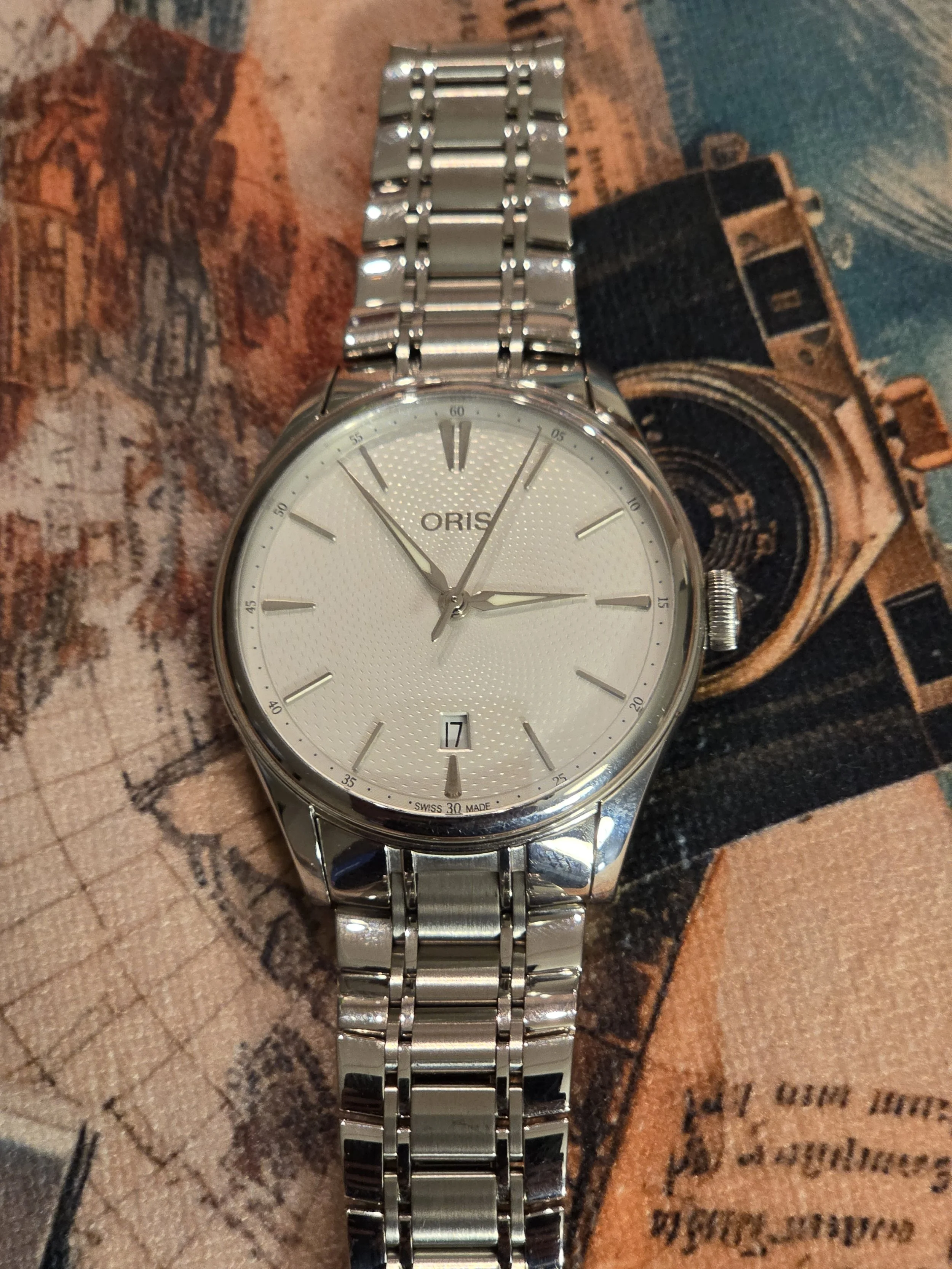 Oris overhead zoom.jpg