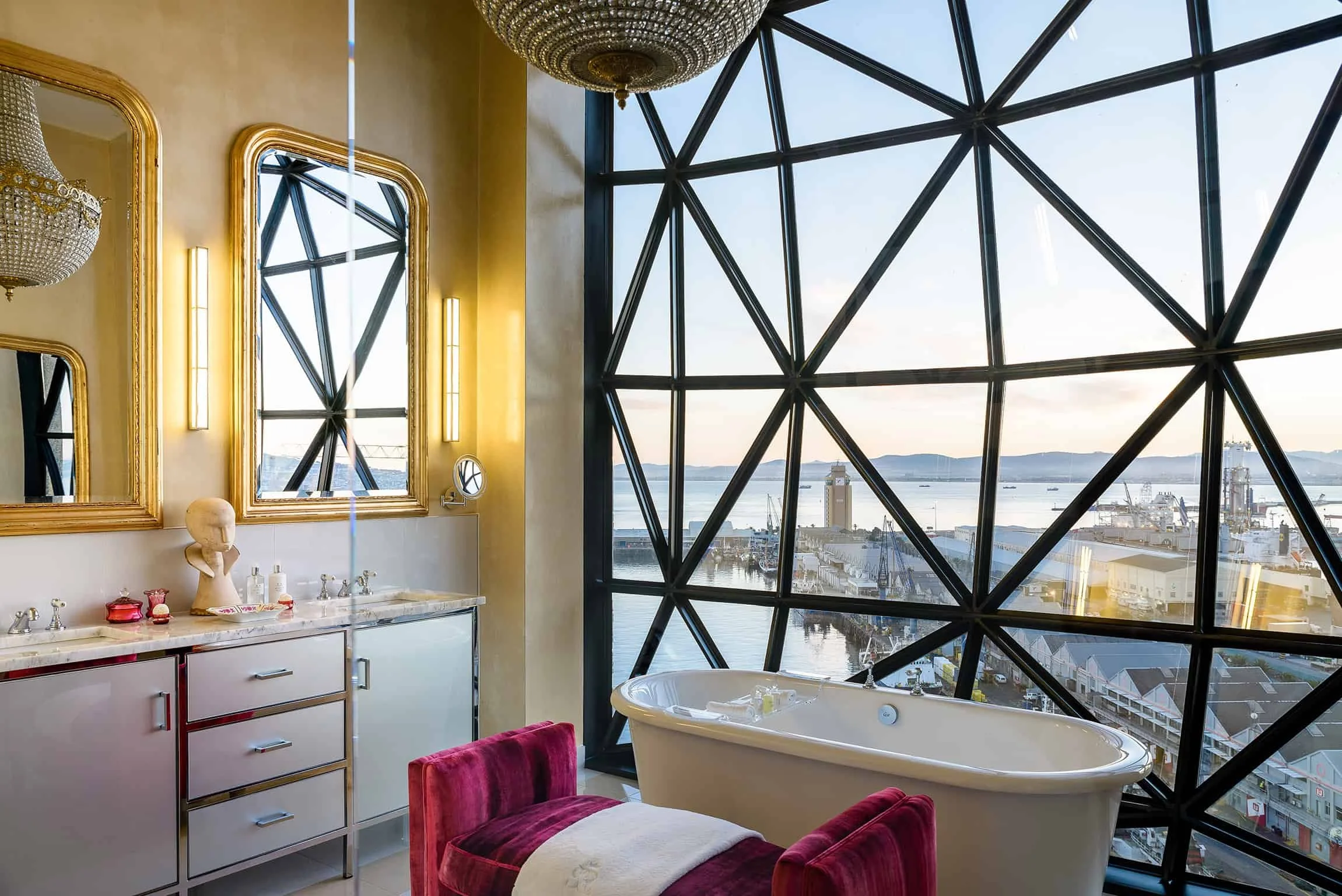 Deluxe Superior Bathromm at The Silo Hotel in Cape Town South Africa
