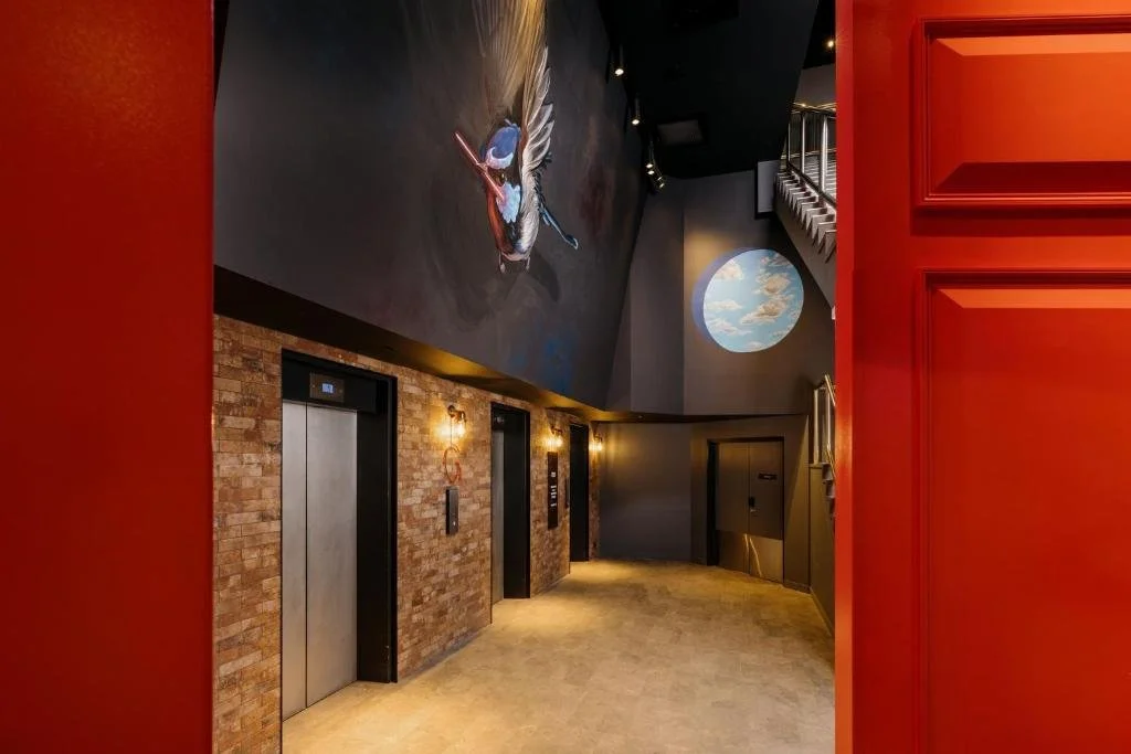 Photo of the Hotel Indigo Foyer