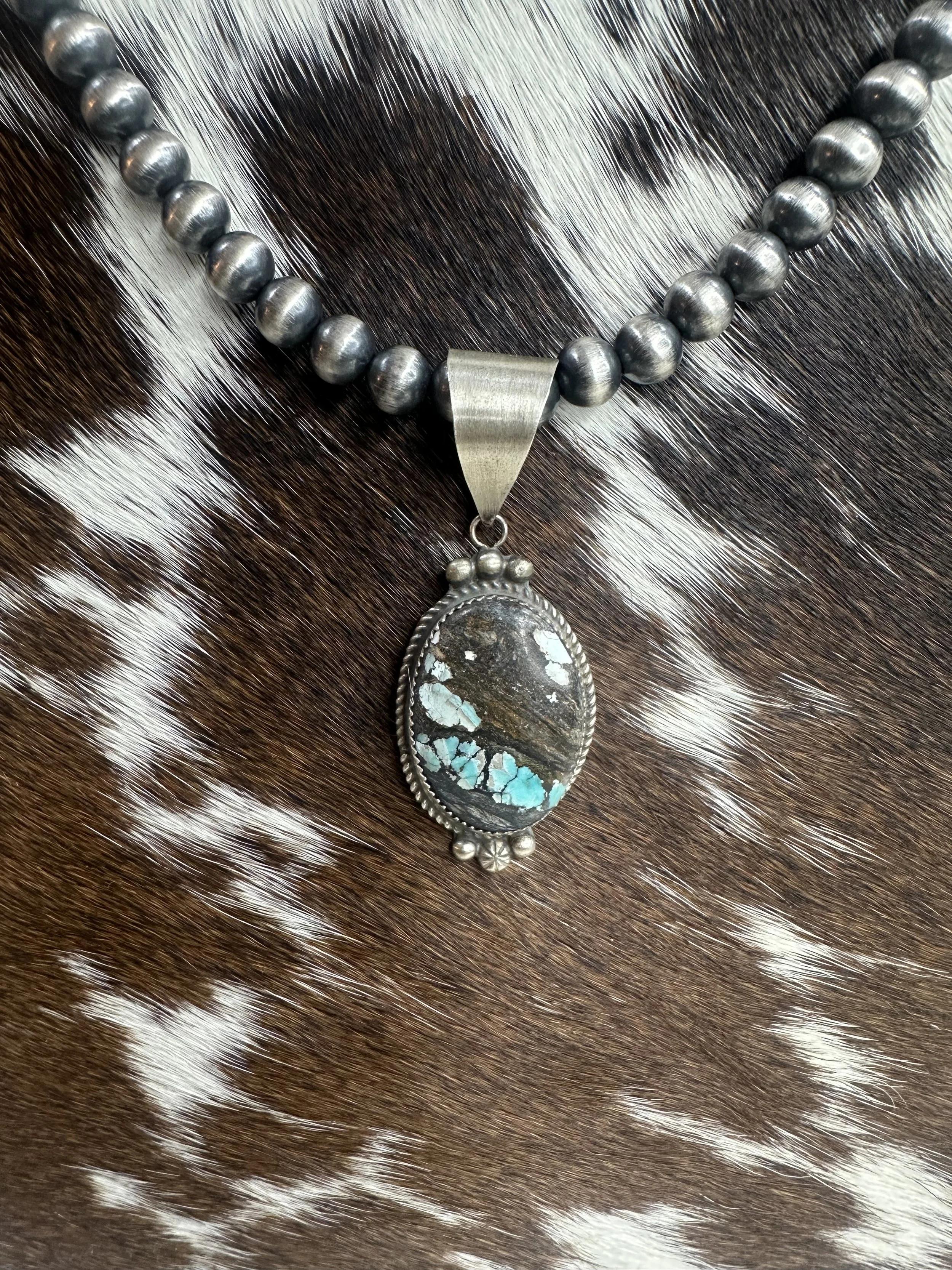 Donovan Nez Oval Blackjack Pendant