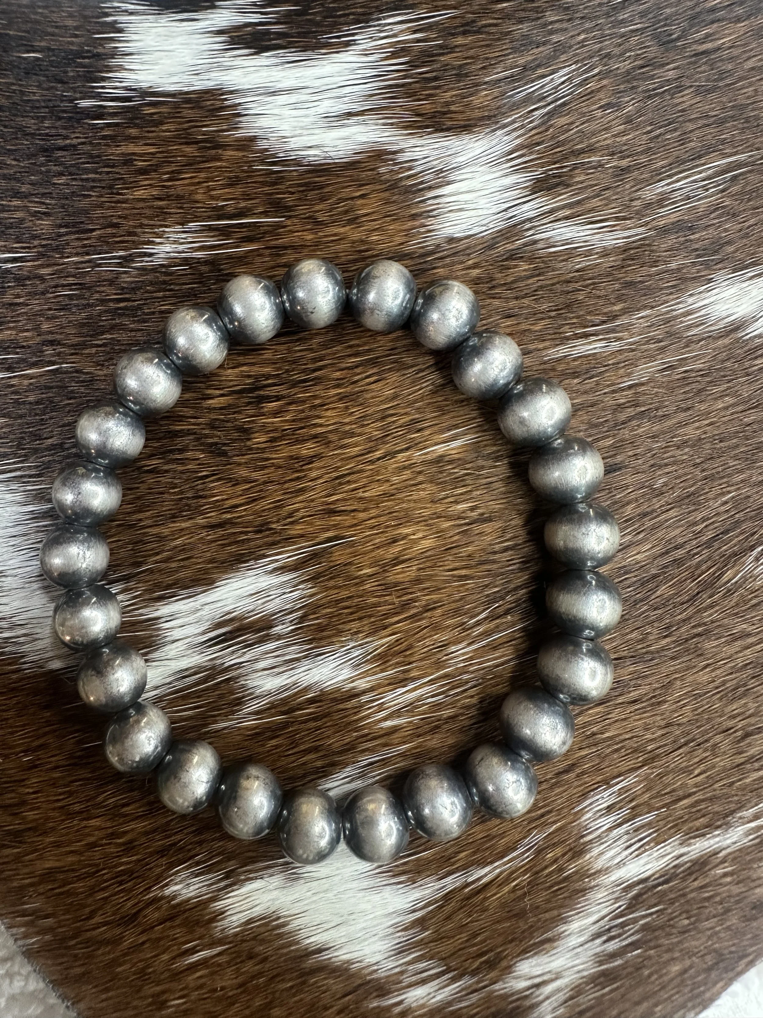 8mm Navajo Pearl Stretch Bracelet