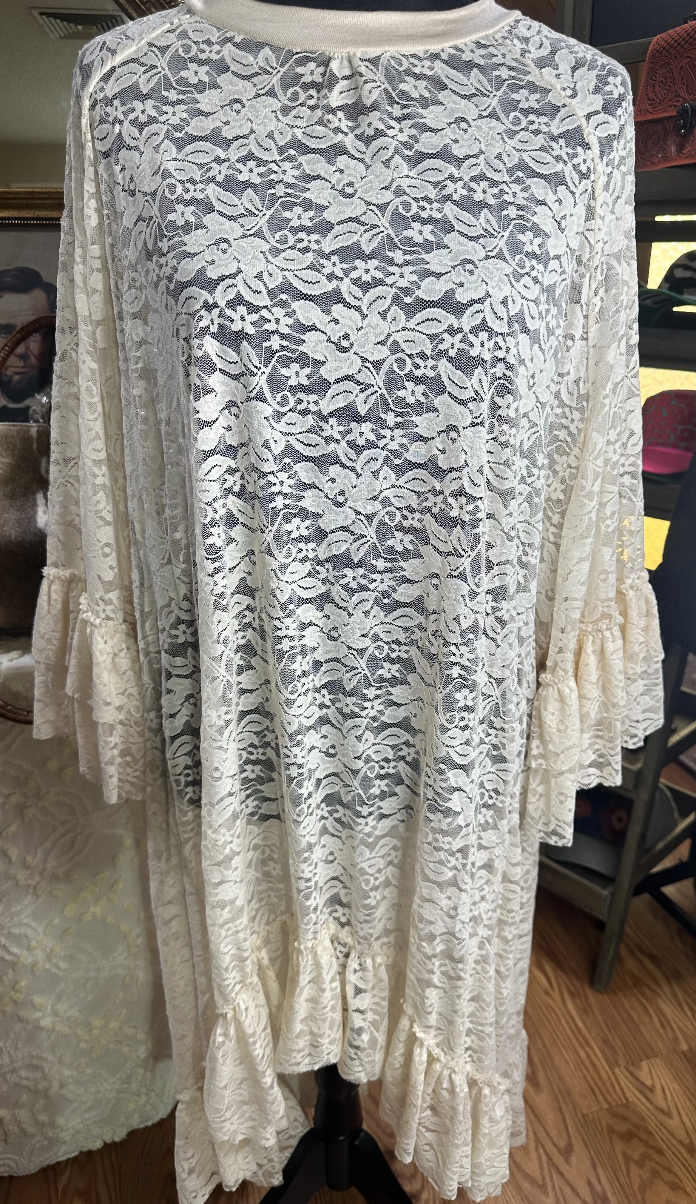Lace Mid Sleeve Top