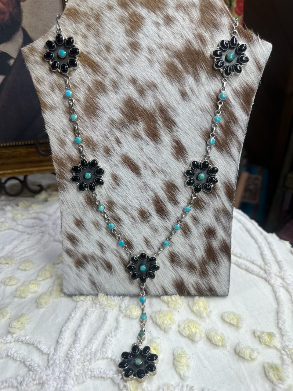 Turquoise / Black Onyx Flower Cluster Lariat Necklace
