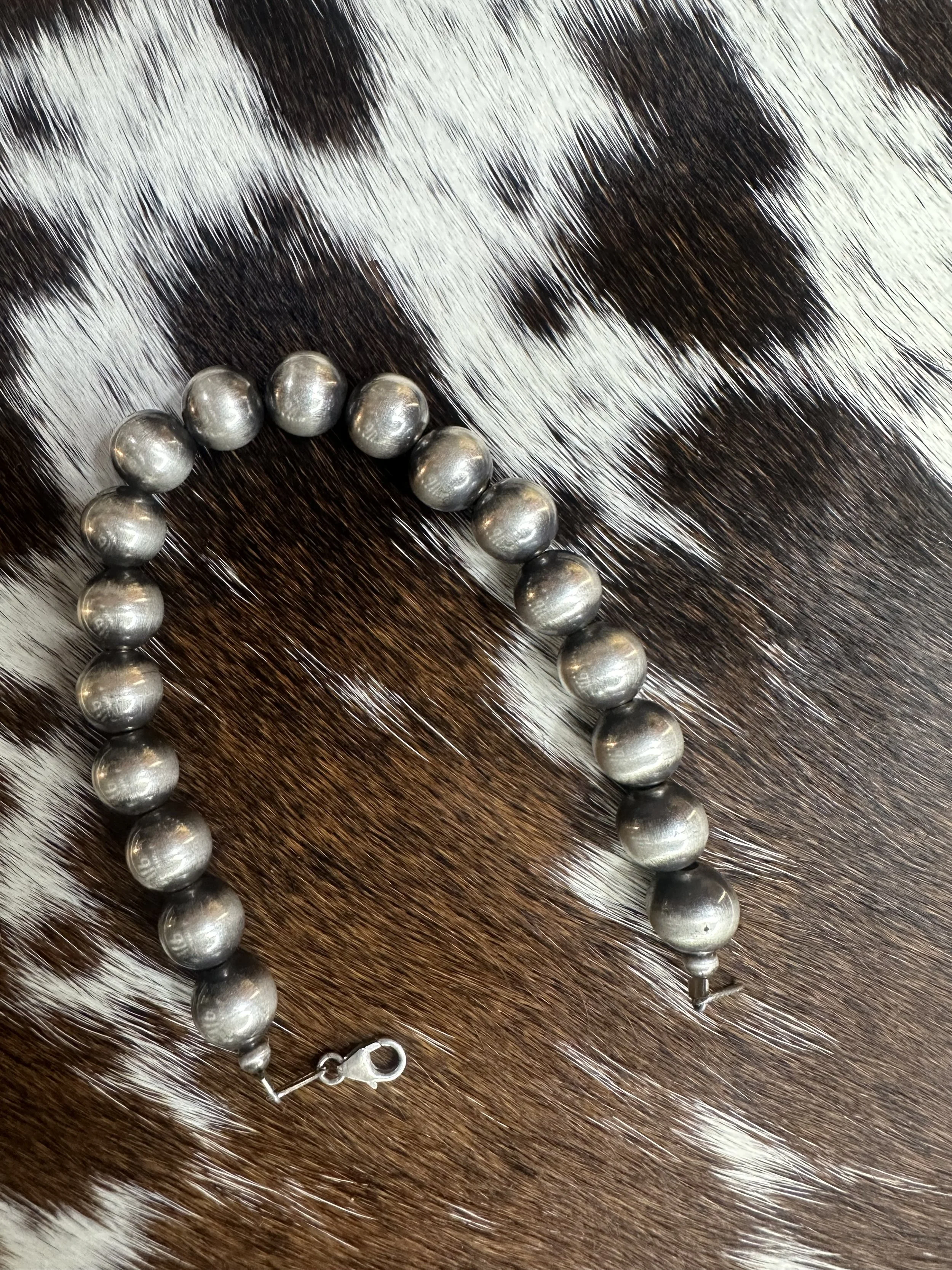 10mm Sterling Silver Pearl Bracelet with clasp