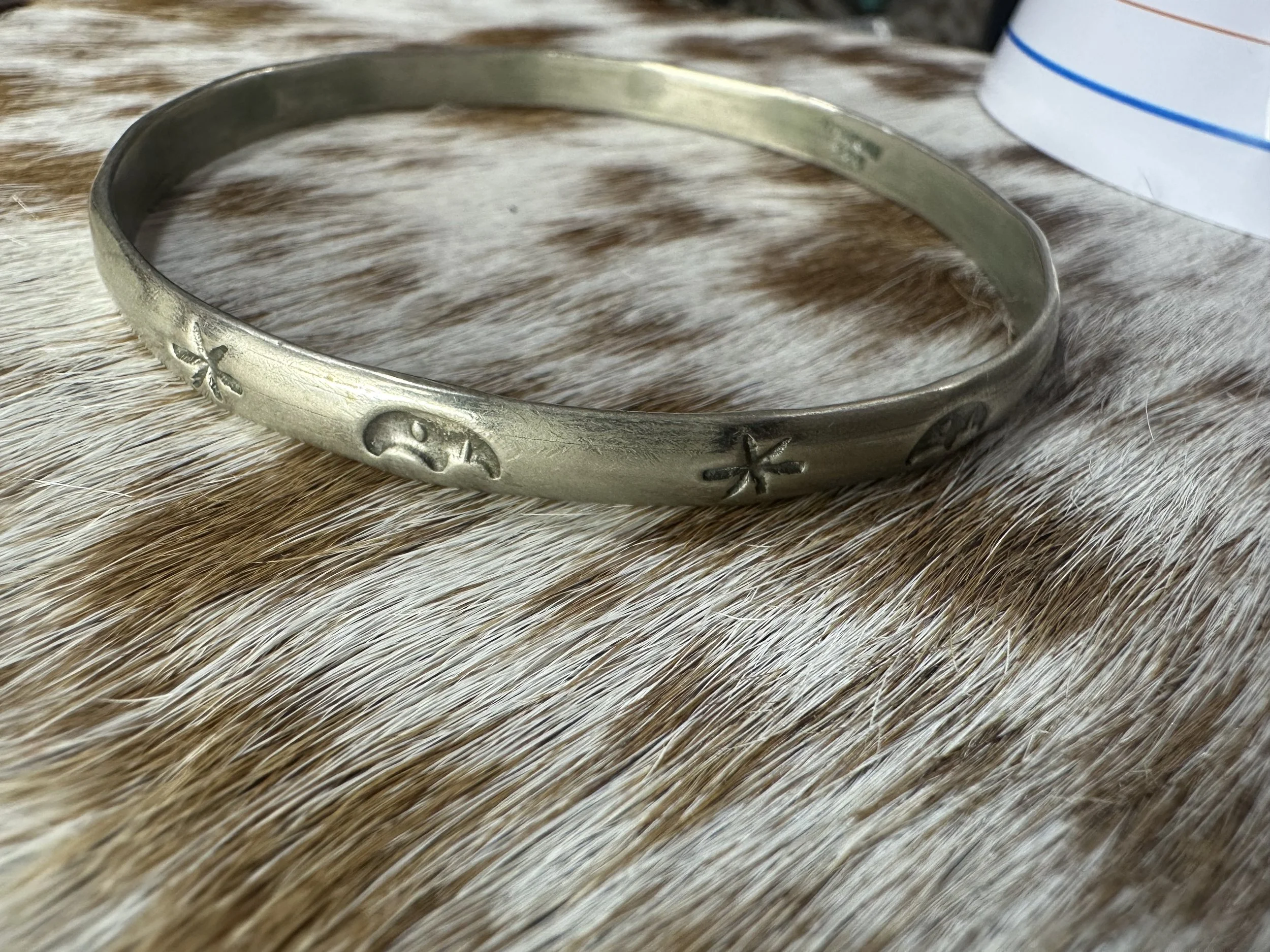 Taxco Bangle 01 Bear & Star
