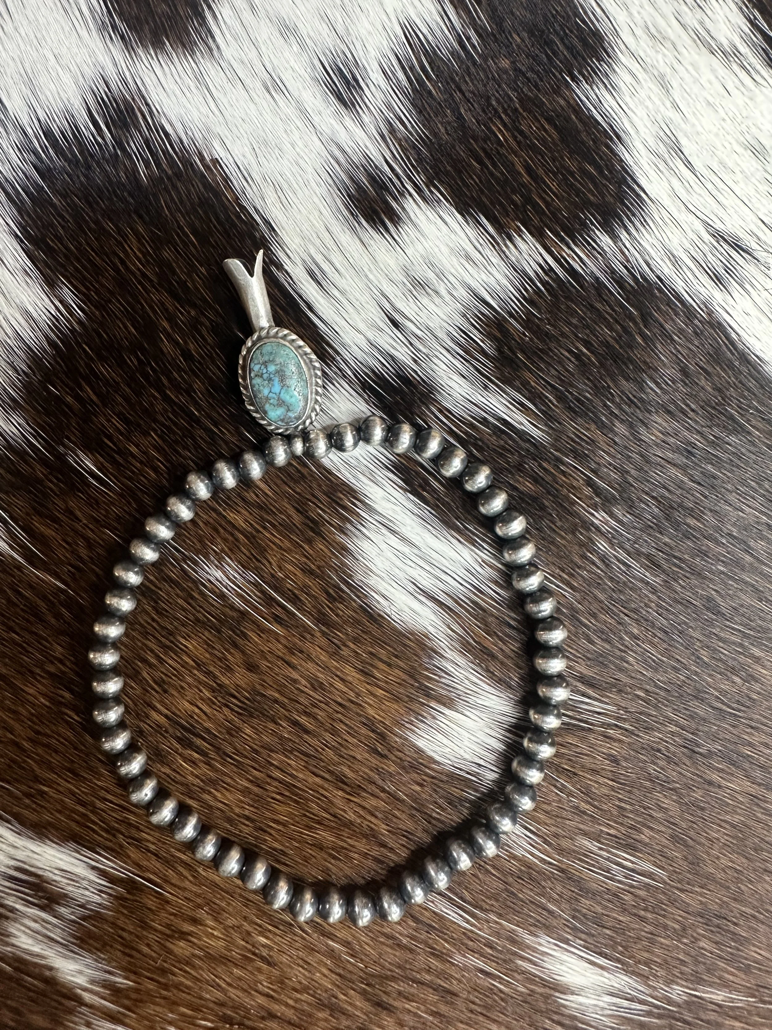 4mm Navajo Pearl Stretch Bracelet with Turquoise Blossom