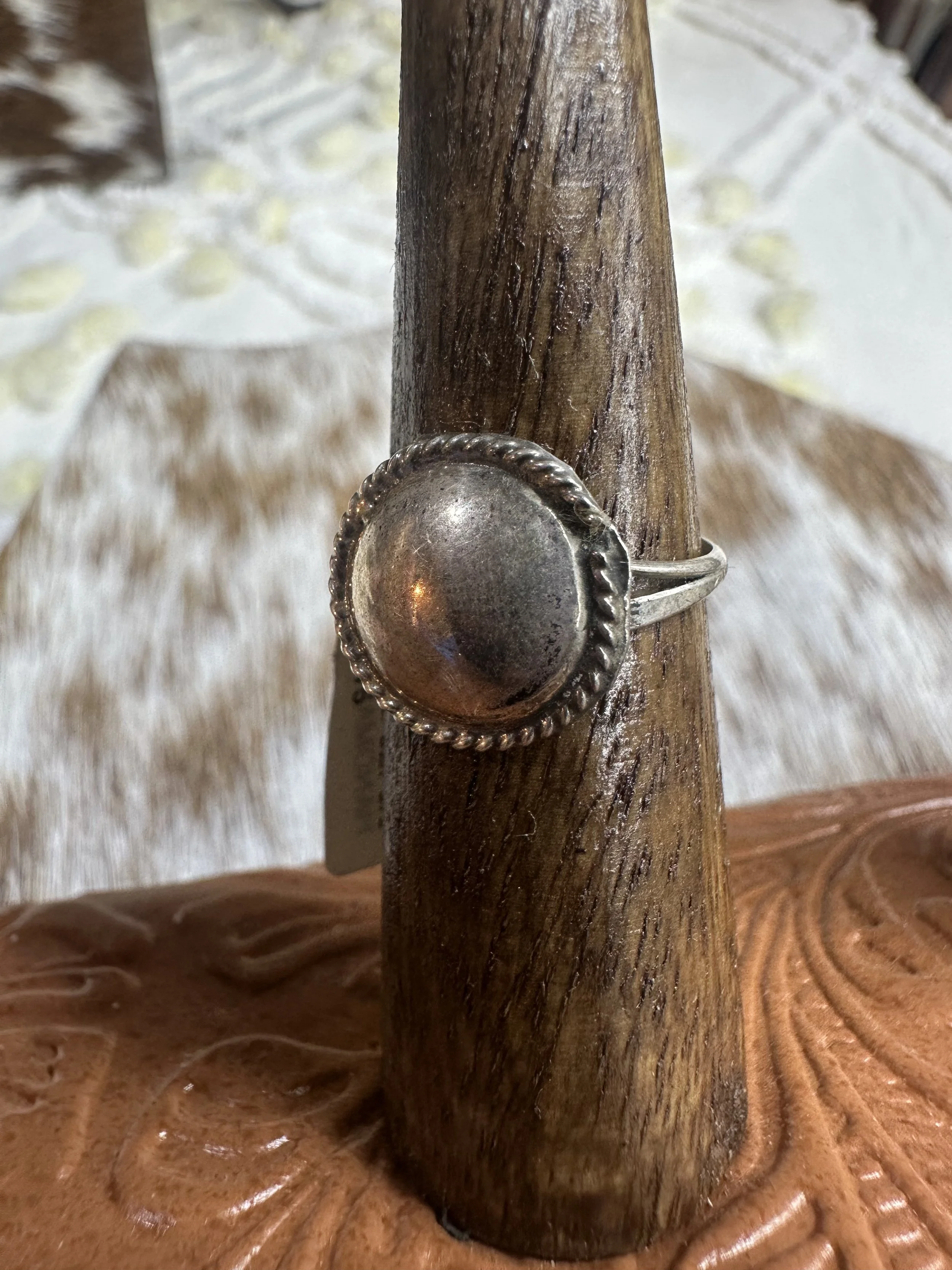 Sterling Silver Concho Style Ring - Sz 5.5