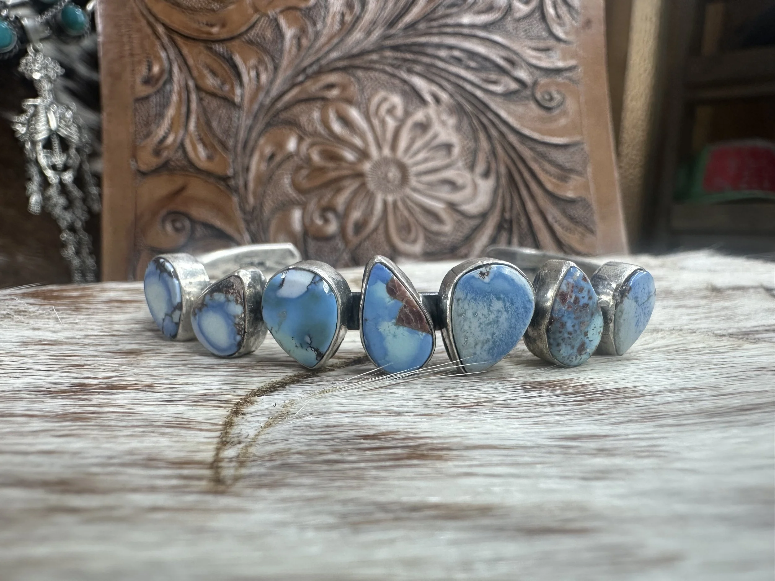 Tom Lewis Golden Hills Turquoise Cuff 02