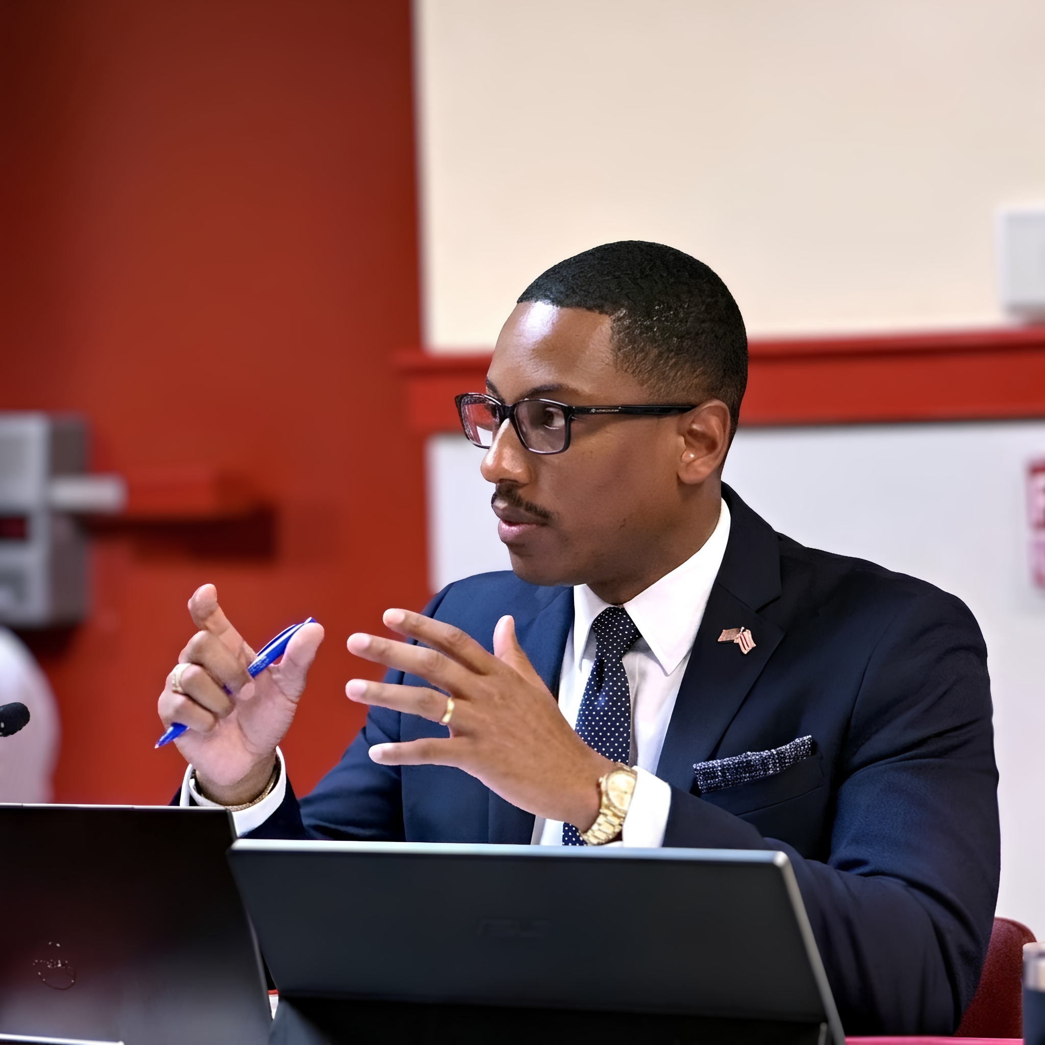 Photo of Commissioner Anthony Thomas-Davis