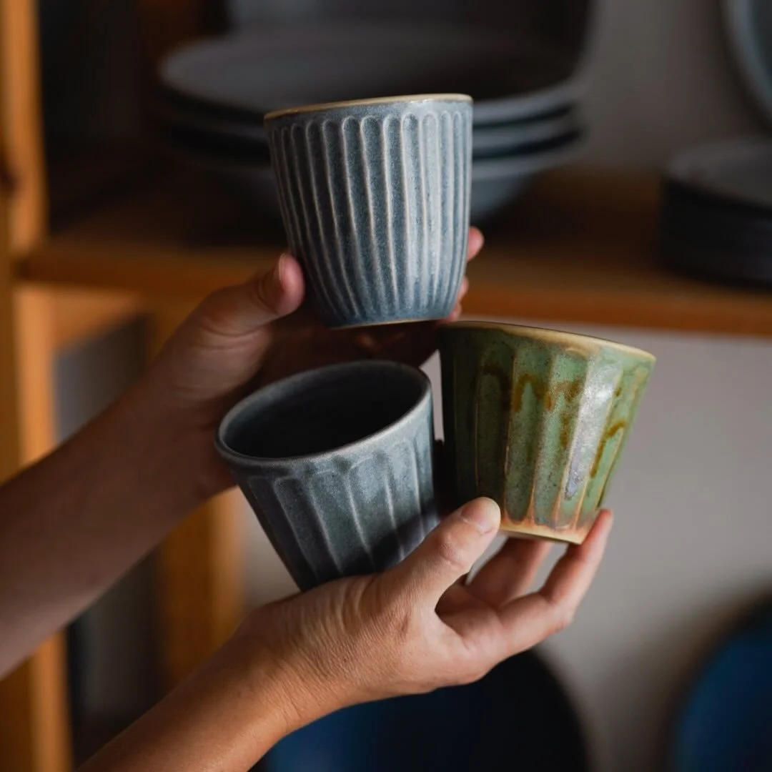 Three faceted cups, three different styles. Which one is your favourite?