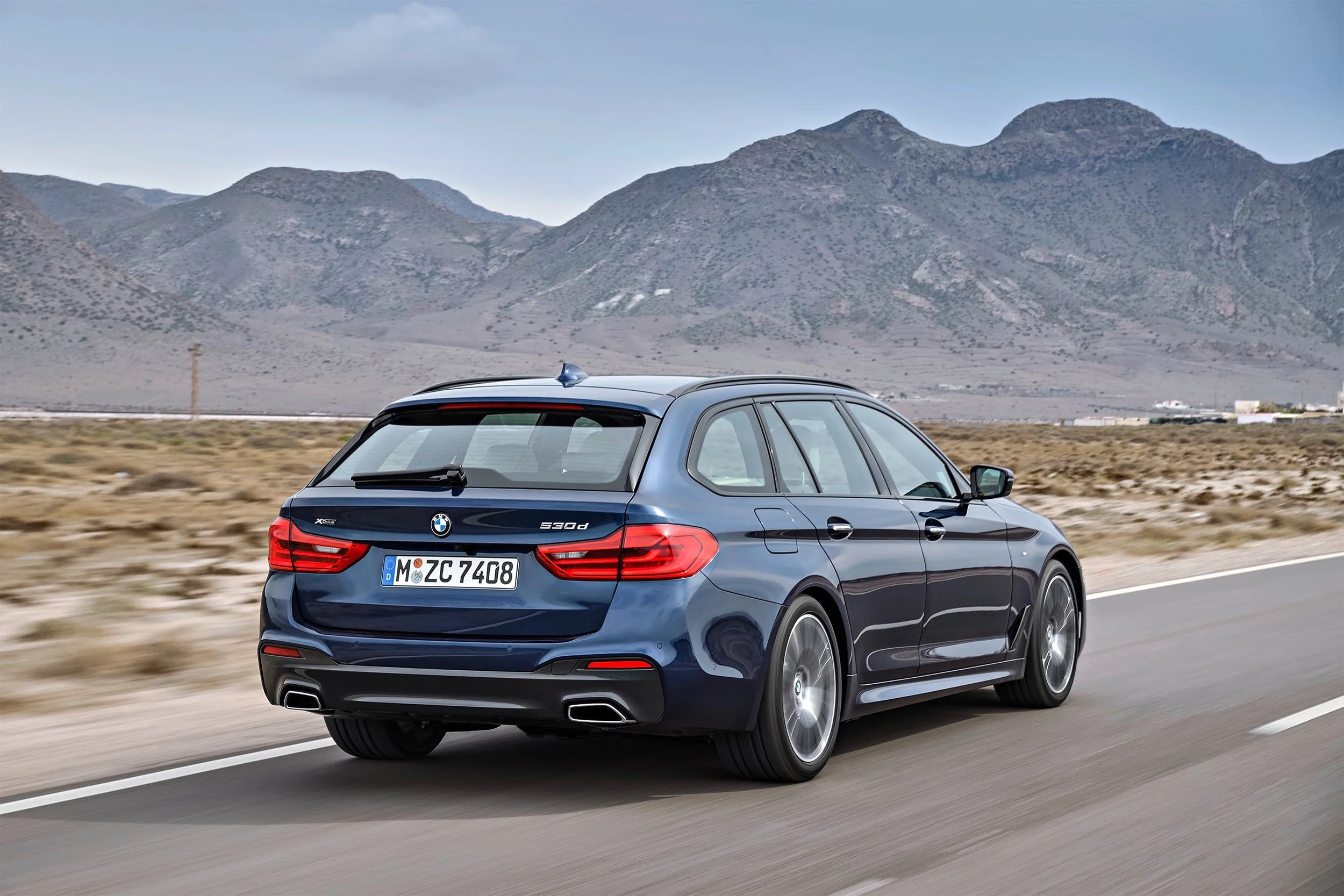 BMW 5ER Kombi Pressclub – Automotive-Motiv 5, High-End-Retusche Bildergut