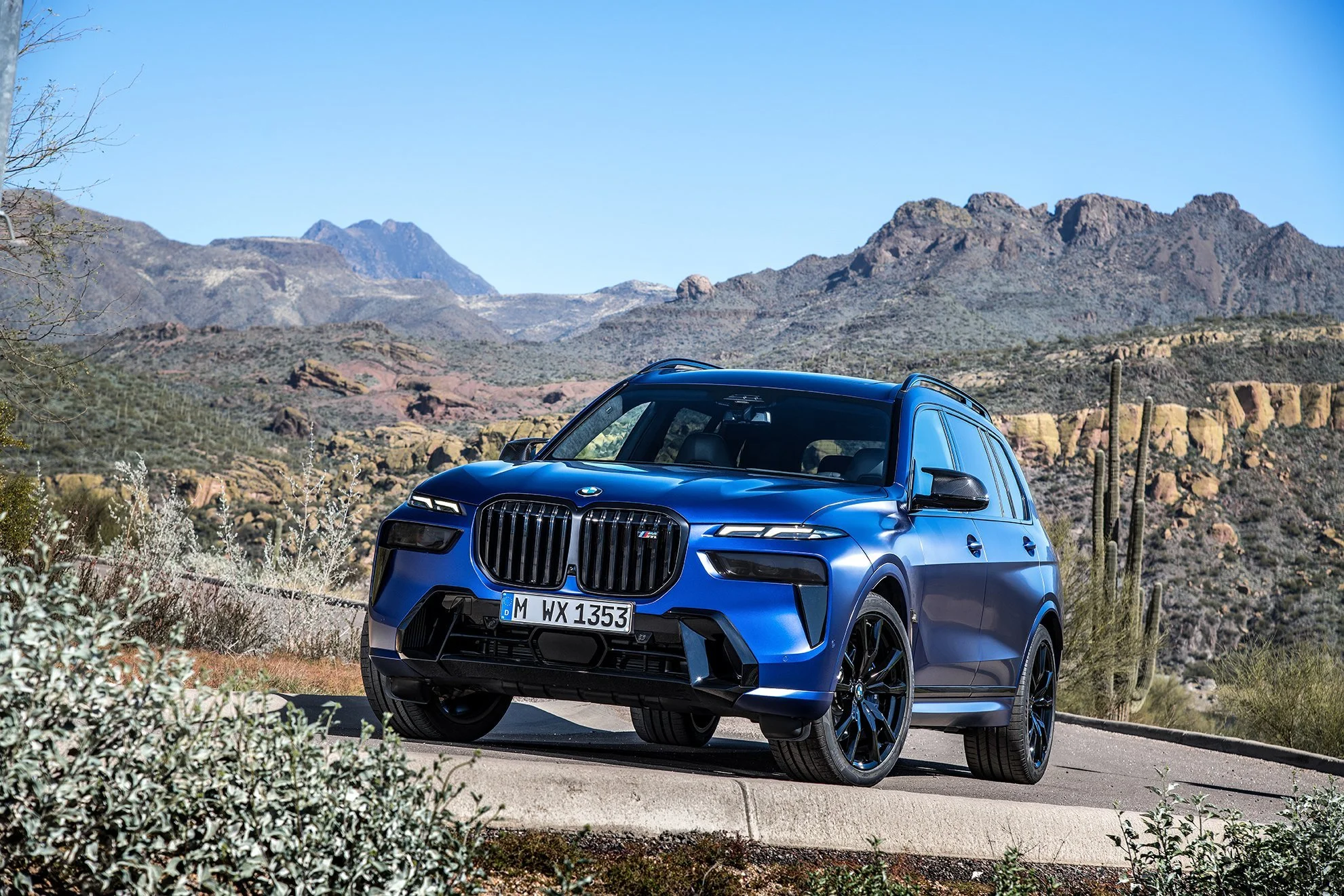 BMW X7 Pressclub – Automotive-Motiv 45, High-End-Retusche Bildergut