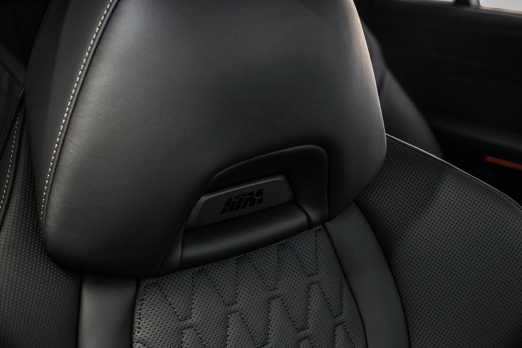 BMW X7 Pressclub – Automotive-Motiv 40, High-End-Retusche Bildergut