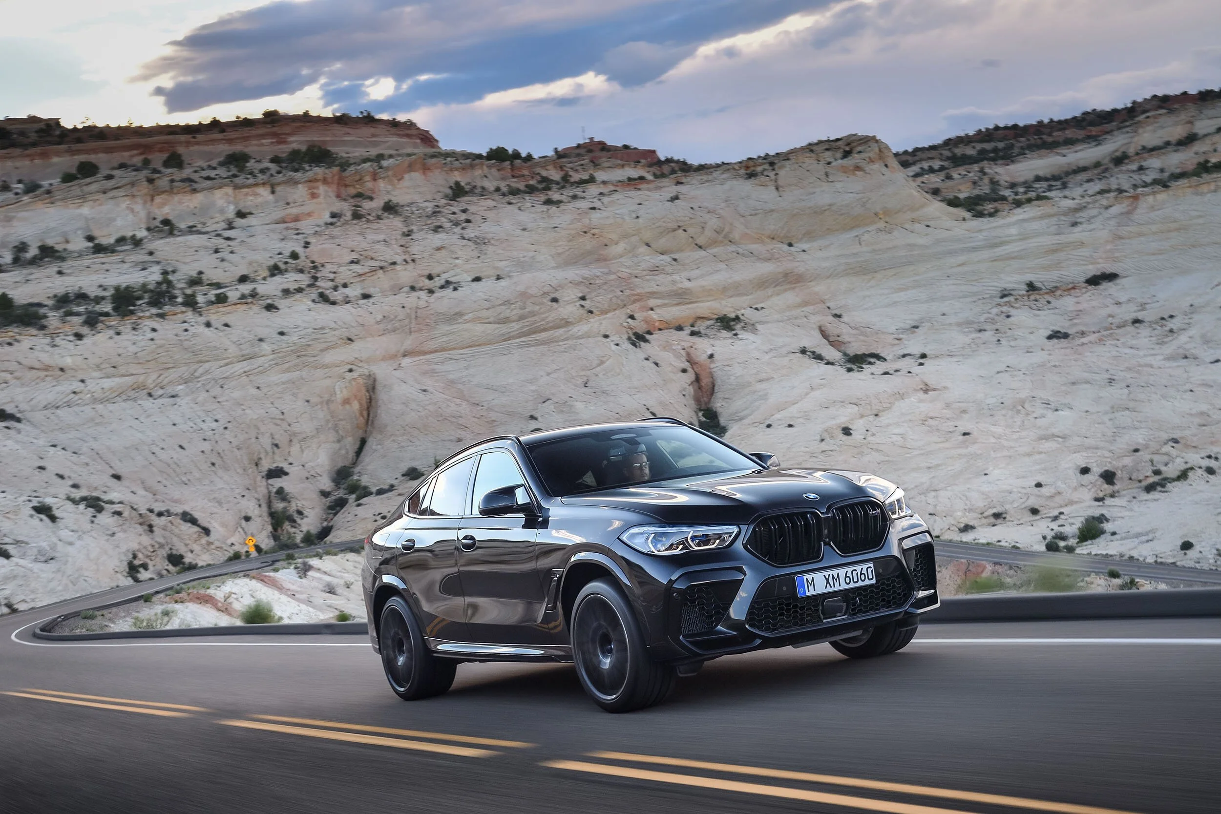 BMW X6M Pressclub – Automotive-Motiv 5, High-End-Retusche Bildergut