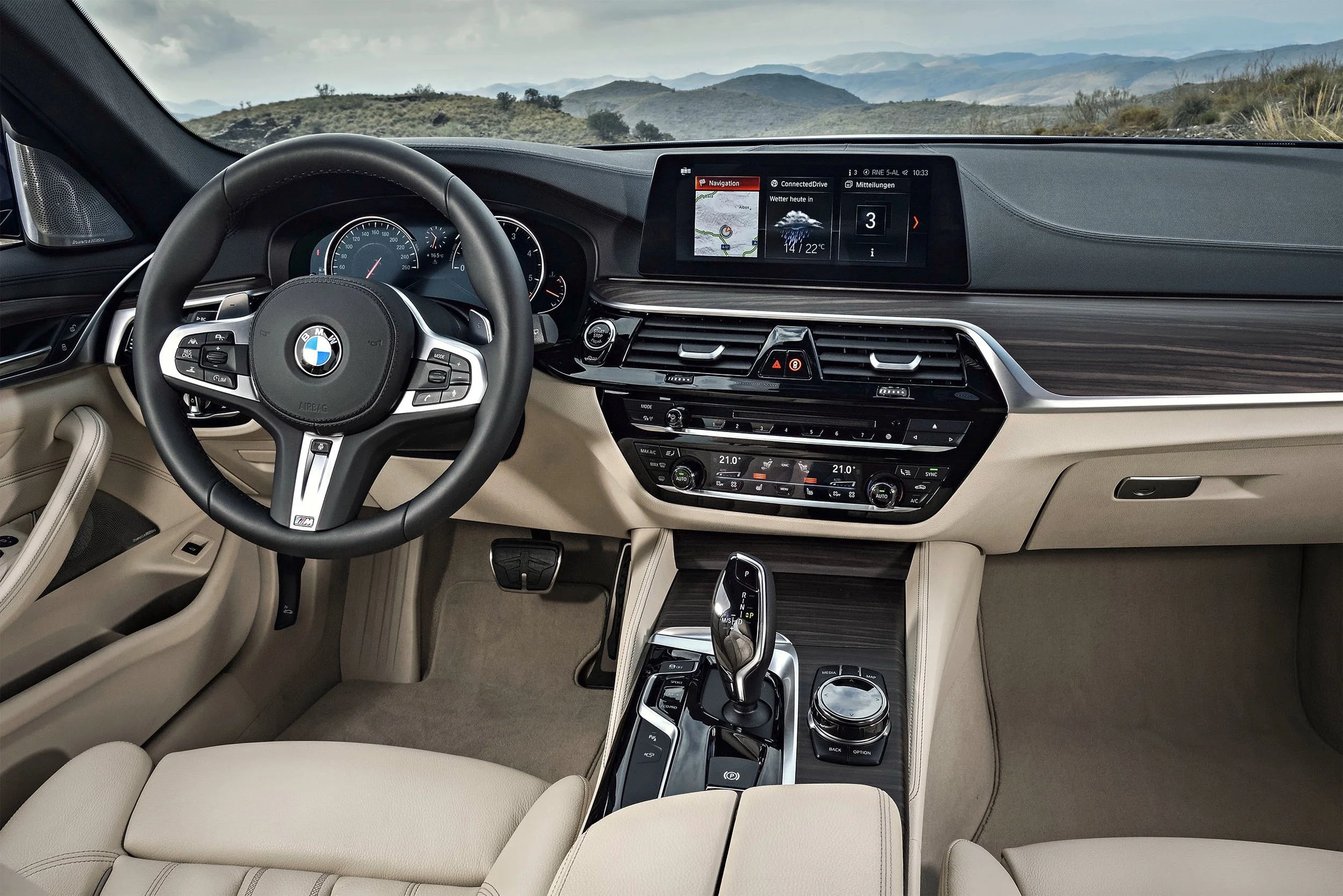 BMW 5ER Kombi Pressclub – Automotive-Motiv 13, High-End-Retusche Bildergut