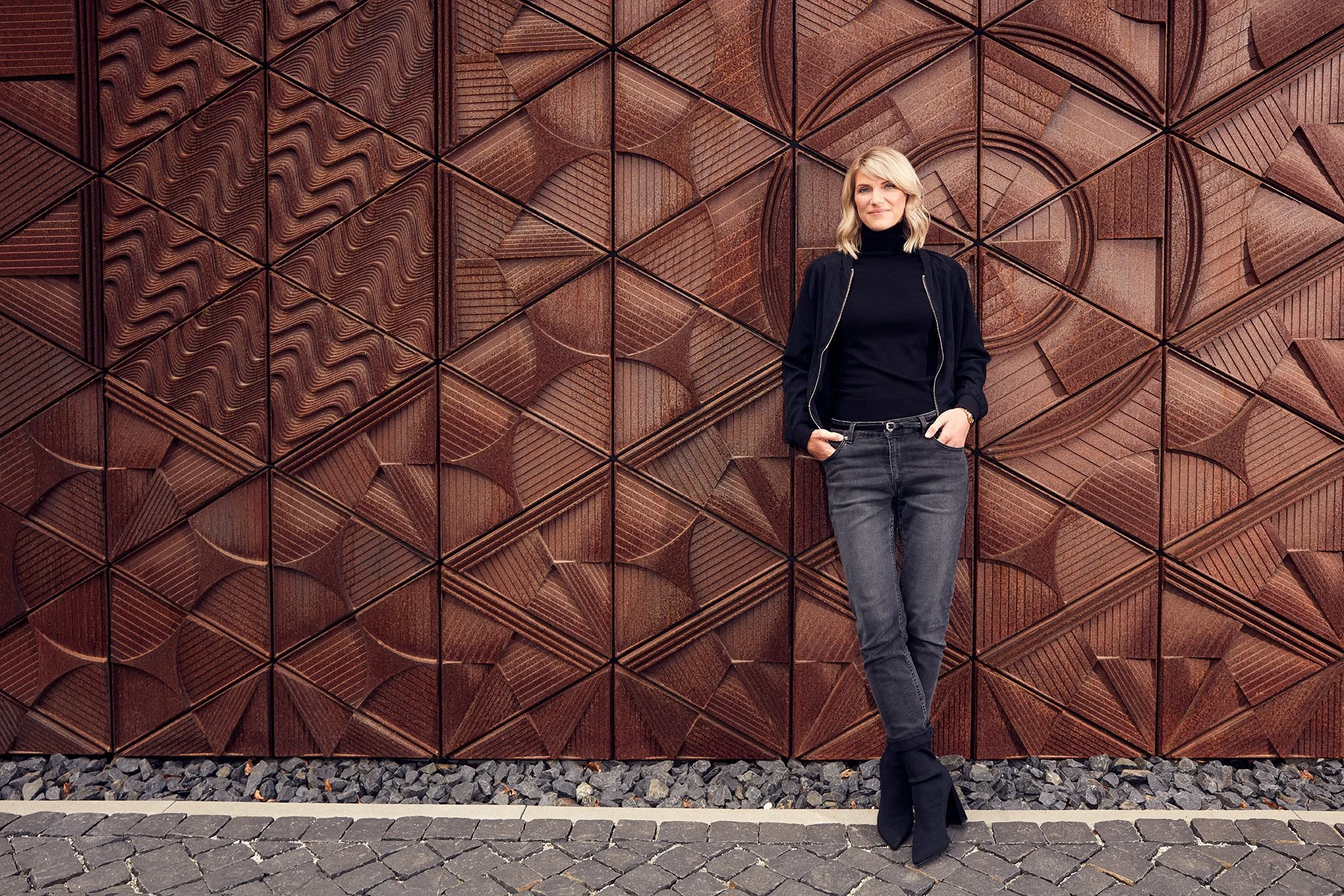 ZDFneo Pressemotive Jasmin Maeda – Beauty-Motiv 2, High-End-Retusche Bildergut