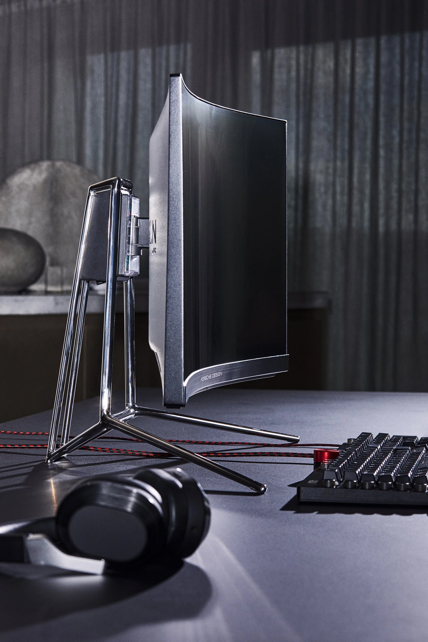 Porsche Design Campagne – Product-Motiv 8, High-End-Retusche Bildergut