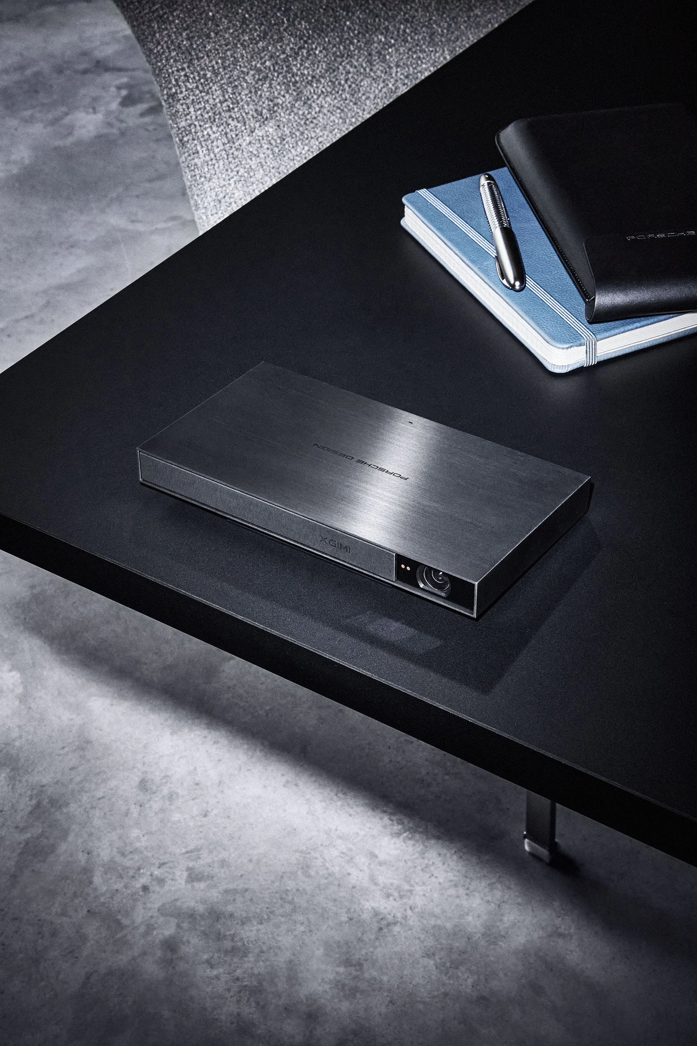 Porsche Design Campagne – Product-Motiv 13, High-End-Retusche Bildergut