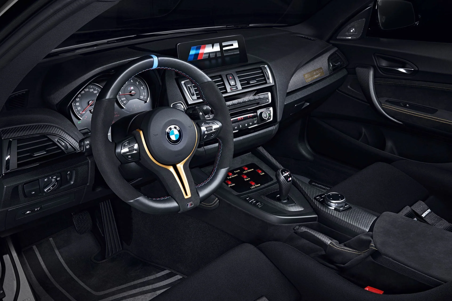 BMW M2 Safety Car Pressclub – Automotive-Motiv 16, High-End-Retusche Bildergut