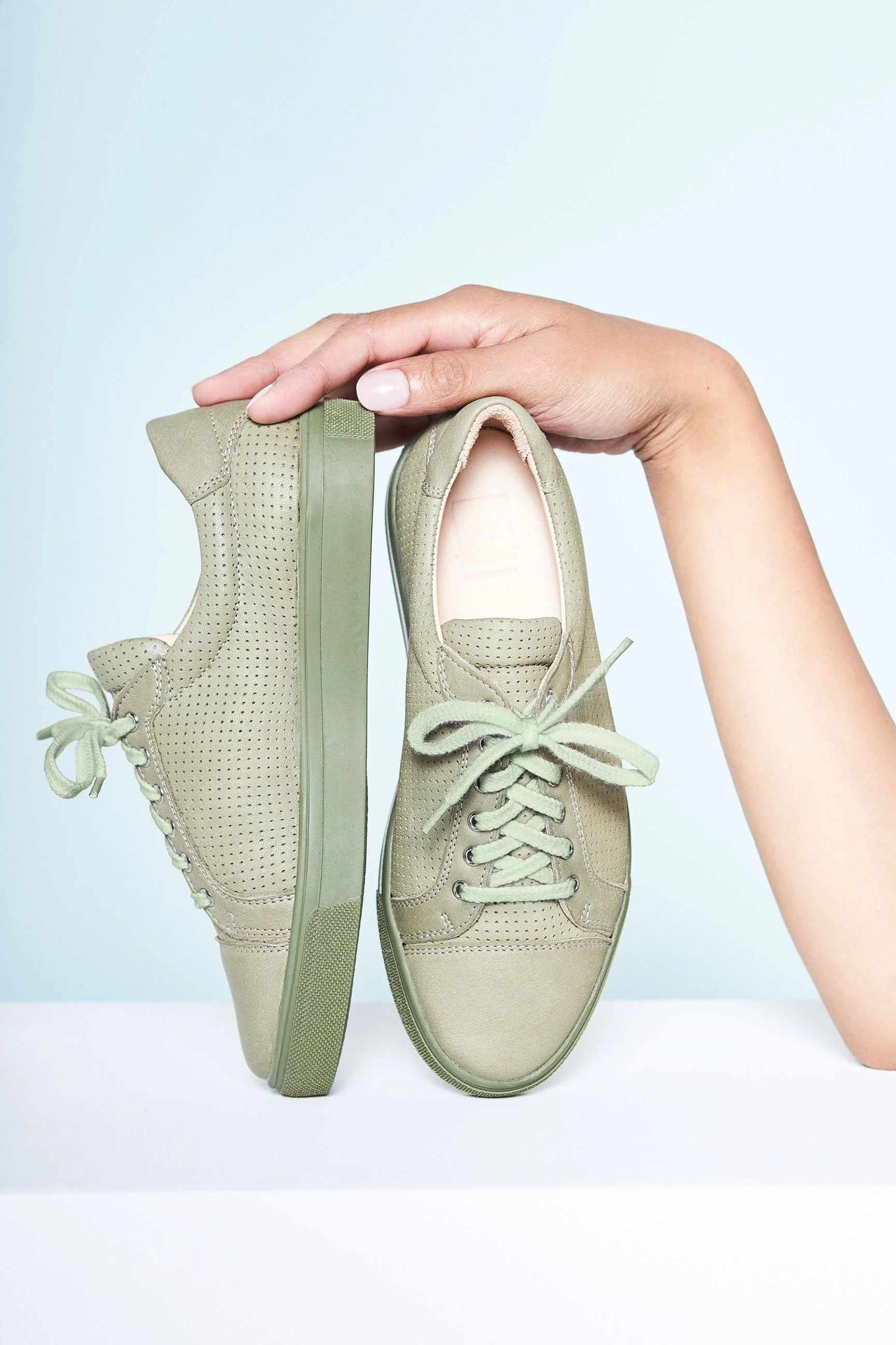 Hess Natur Lookbook Spring Summer 2017 – Beauty-Motiv 14, High-End-Retusche Bildergut