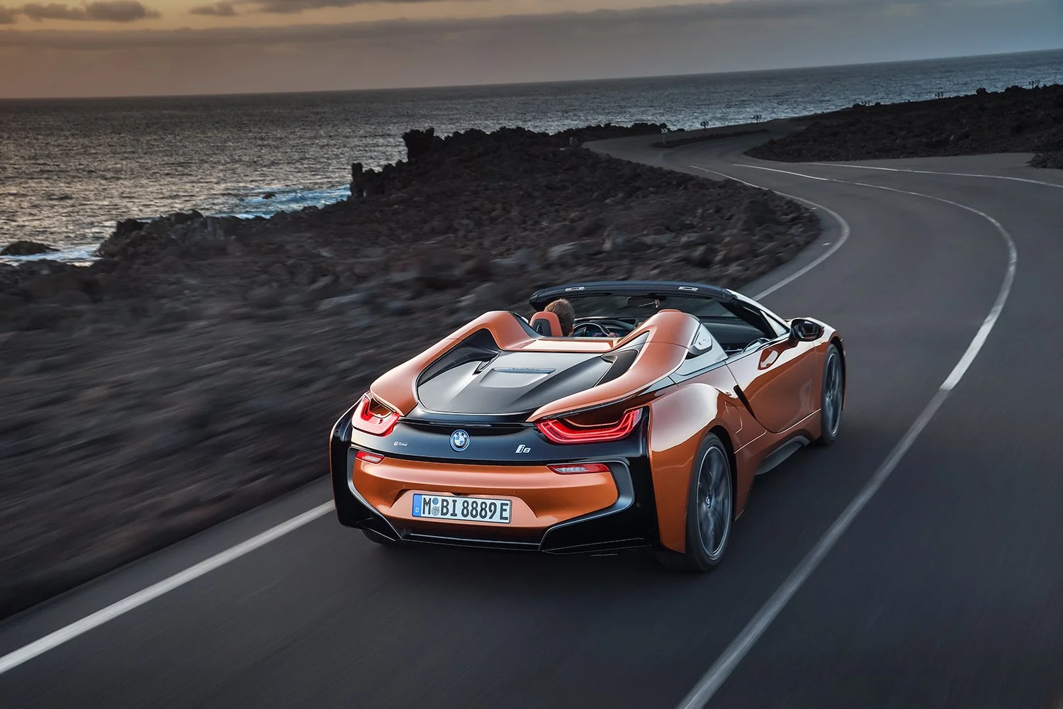BMW i8 Roadster Pressclub – Automotive-Motiv 7, High-End-Retusche Bildergut