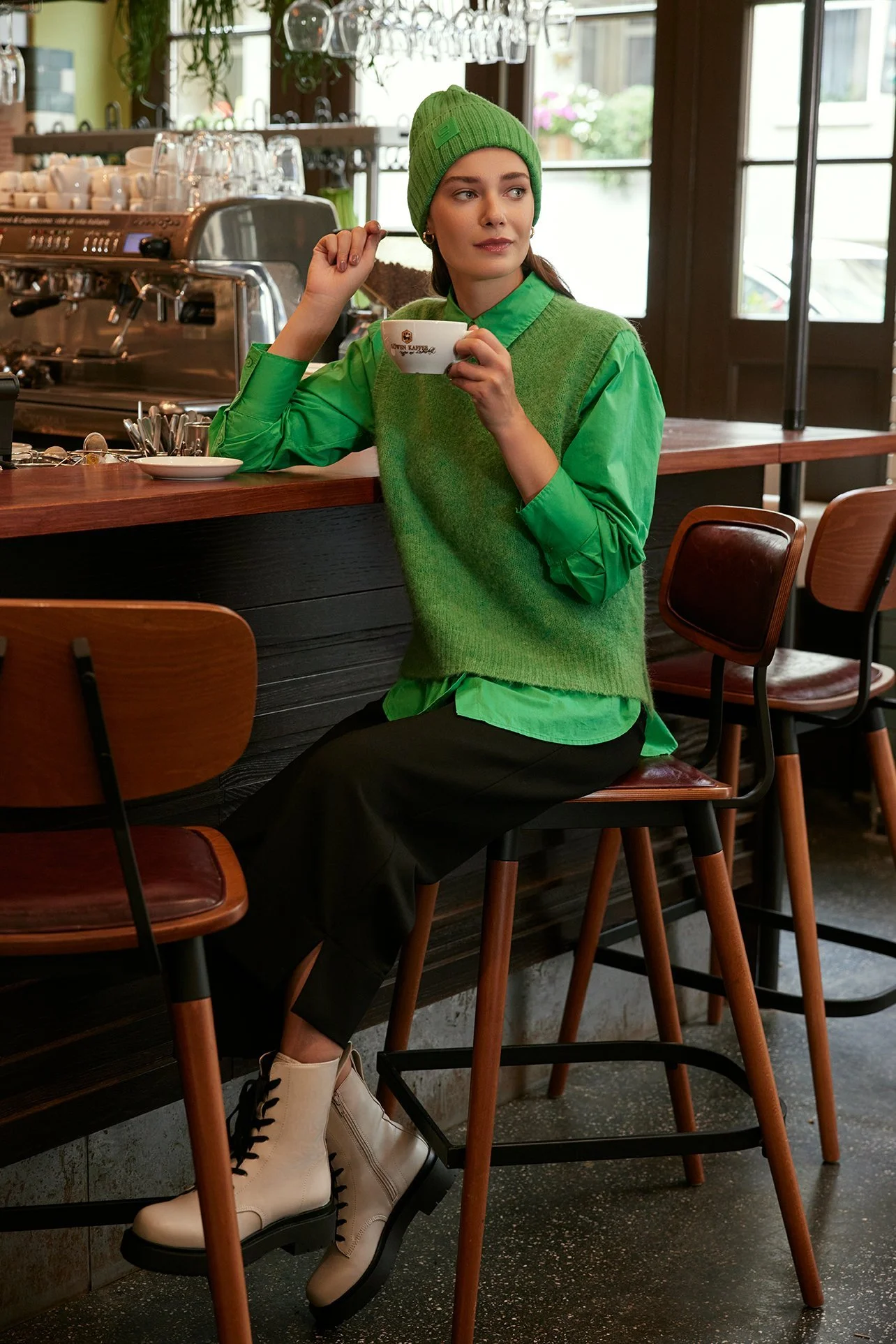 Zinser Trendkampagne Herbst-Winter 2022 – Beauty-Motiv 6, High-End-Retusche Bildergut