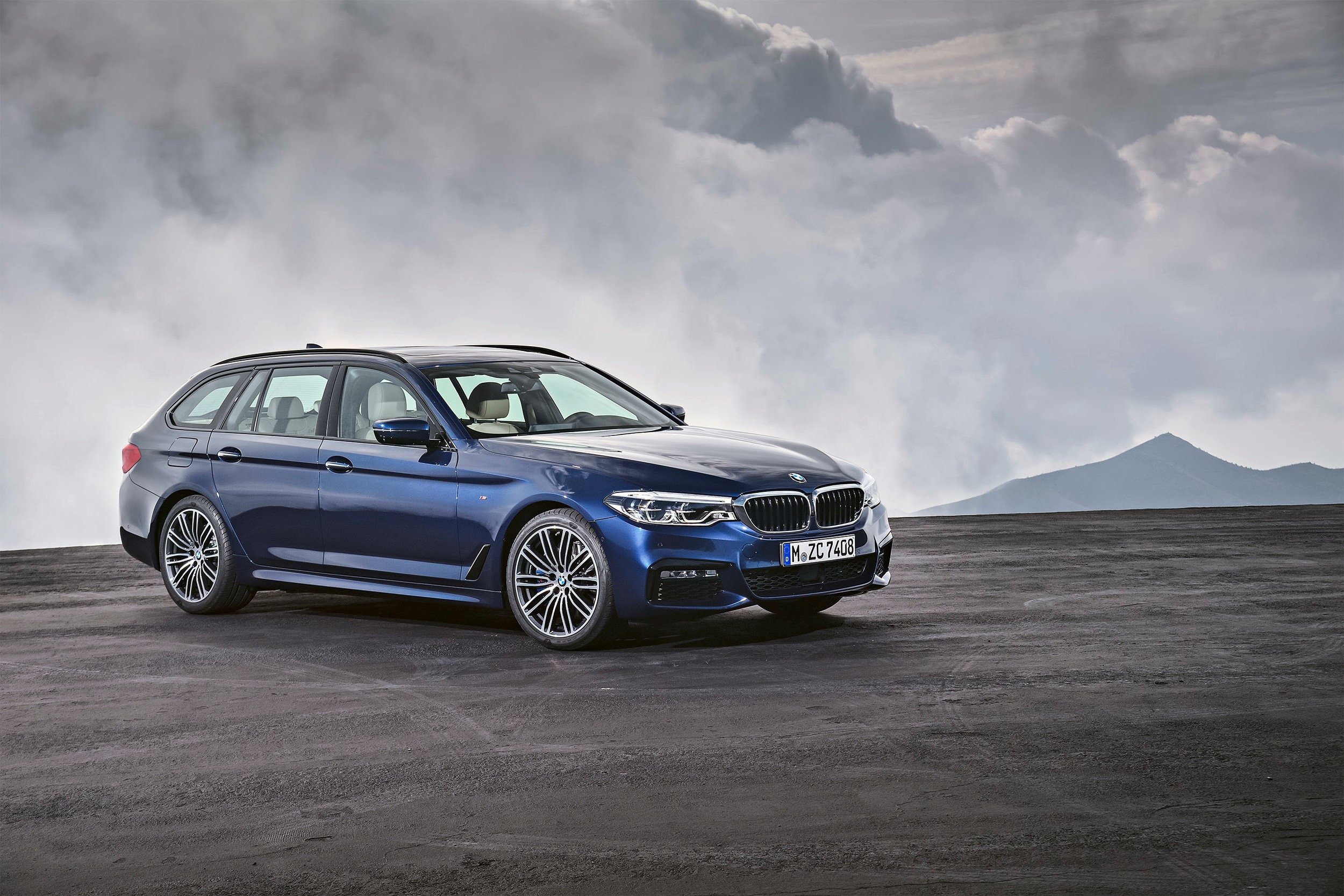 BMW 5ER Kombi Pressclub – Automotive-Motiv 2, High-End-Retusche Bildergut