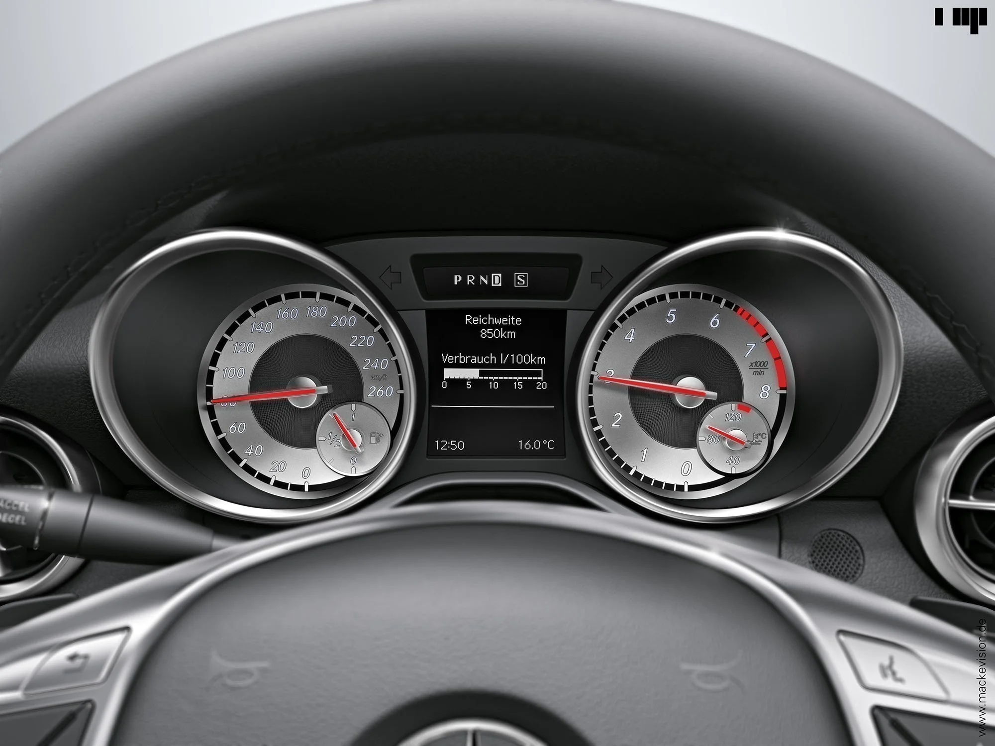 Mercedes C-Class AMG Campaign – Automotive-Motiv 5, High-End-Retusche Bildergut
