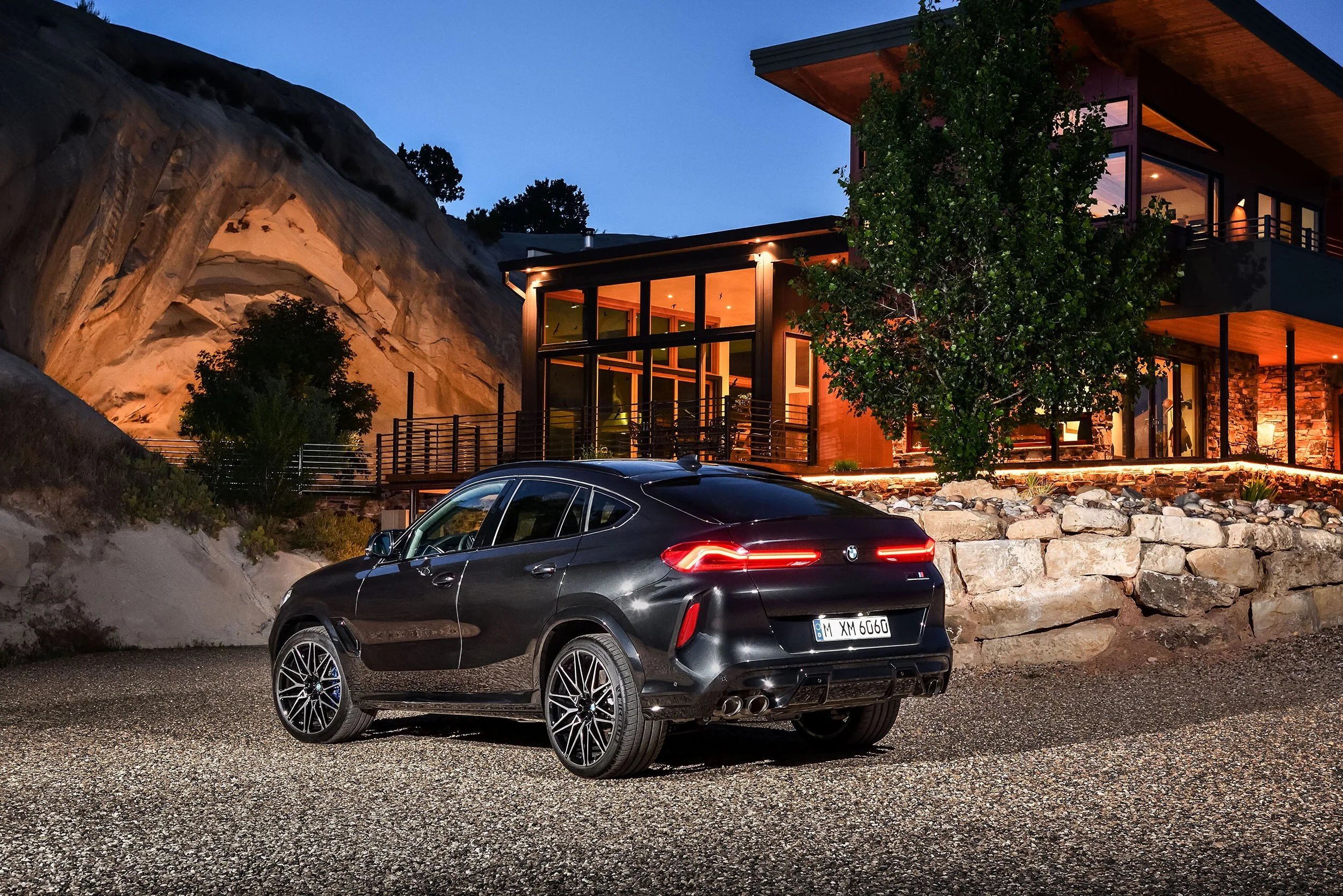 BMW X6M Pressclub – Automotive-Motiv 9, High-End-Retusche Bildergut