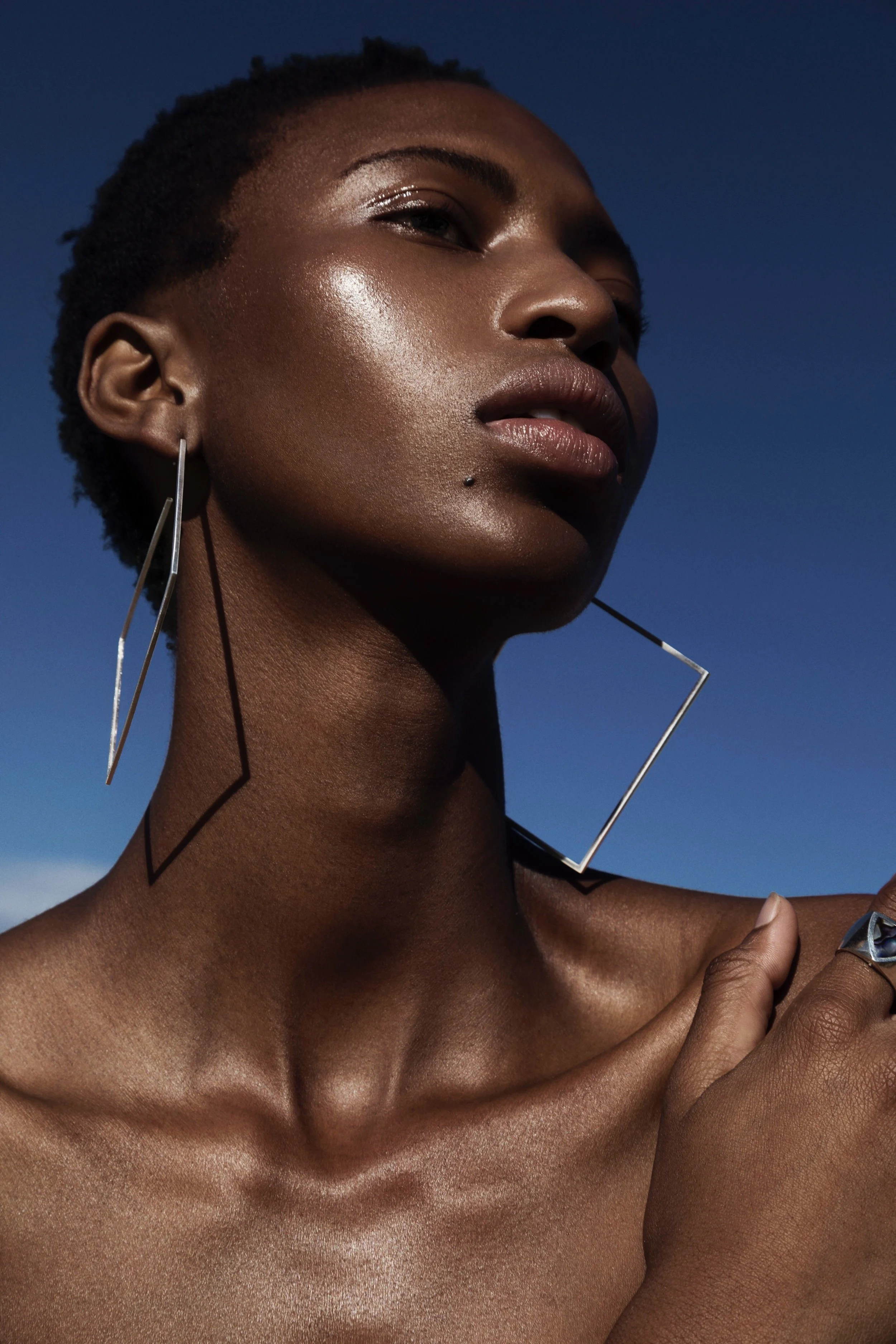Annah Marie Claire – Fashion & Beauty-Motiv 3, High-End-Retusche Bildergut.