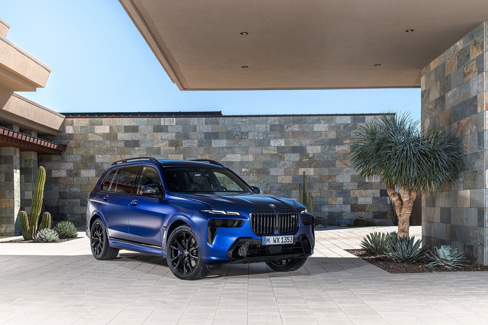 BMW X7 Pressclub – Automotive-Motiv 12, High-End-Retusche Bildergut