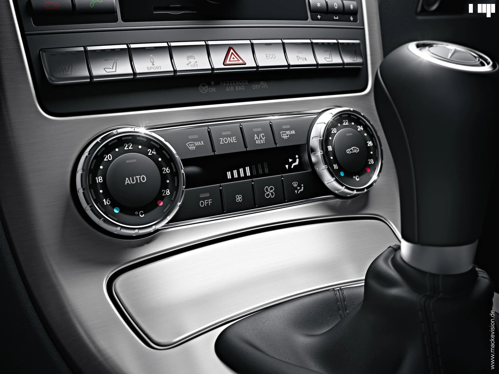 Mercedes C-Class AMG Campaign – Automotive-Motiv 6, High-End-Retusche Bildergut