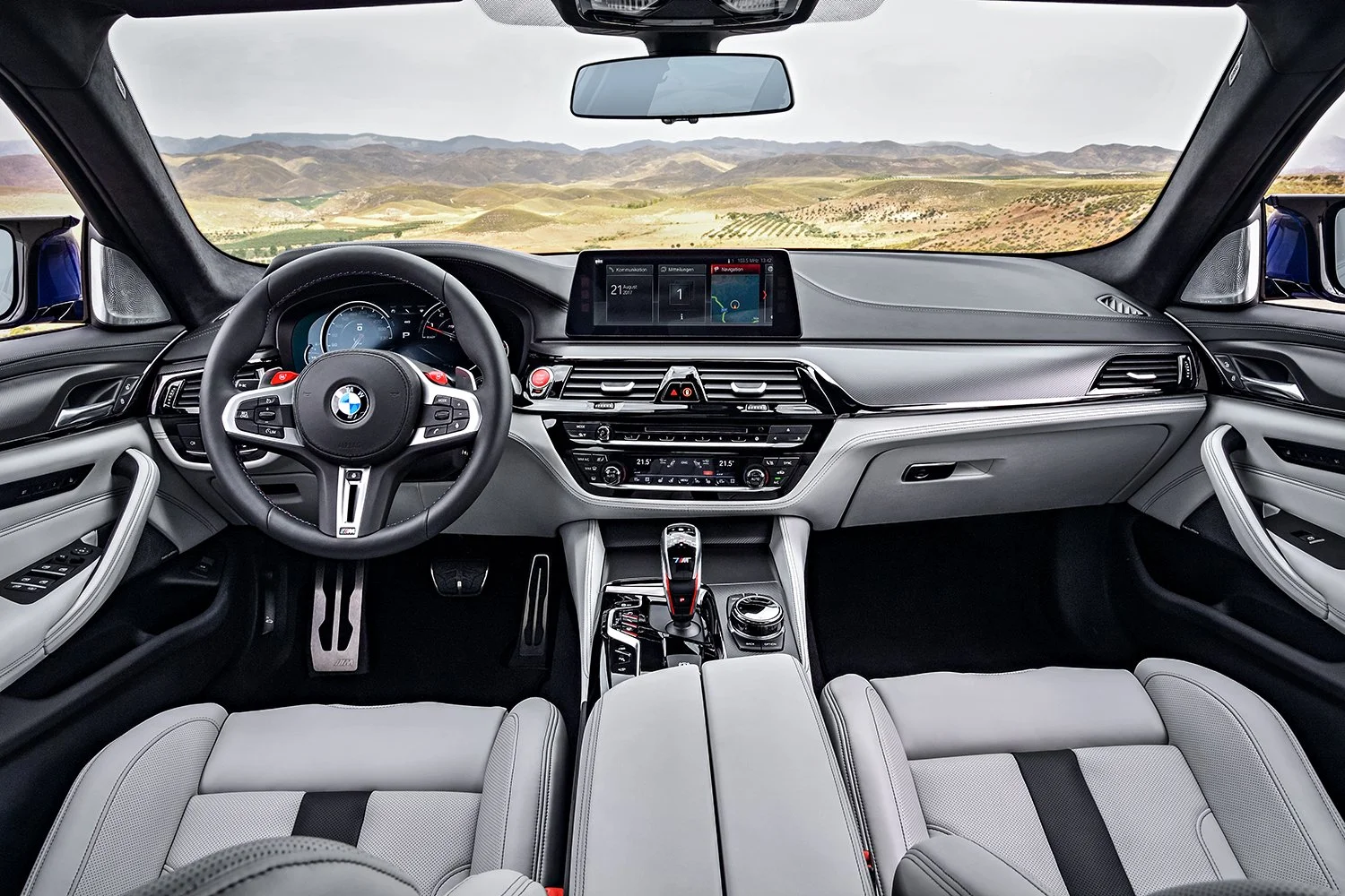 BMW M5 Pressclub – Automotive-Motiv 12, High-End-Retusche Bildergut