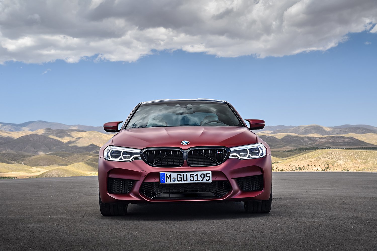 BMW M5 Pressclub – Automotive-Motiv 5, High-End-Retusche Bildergut