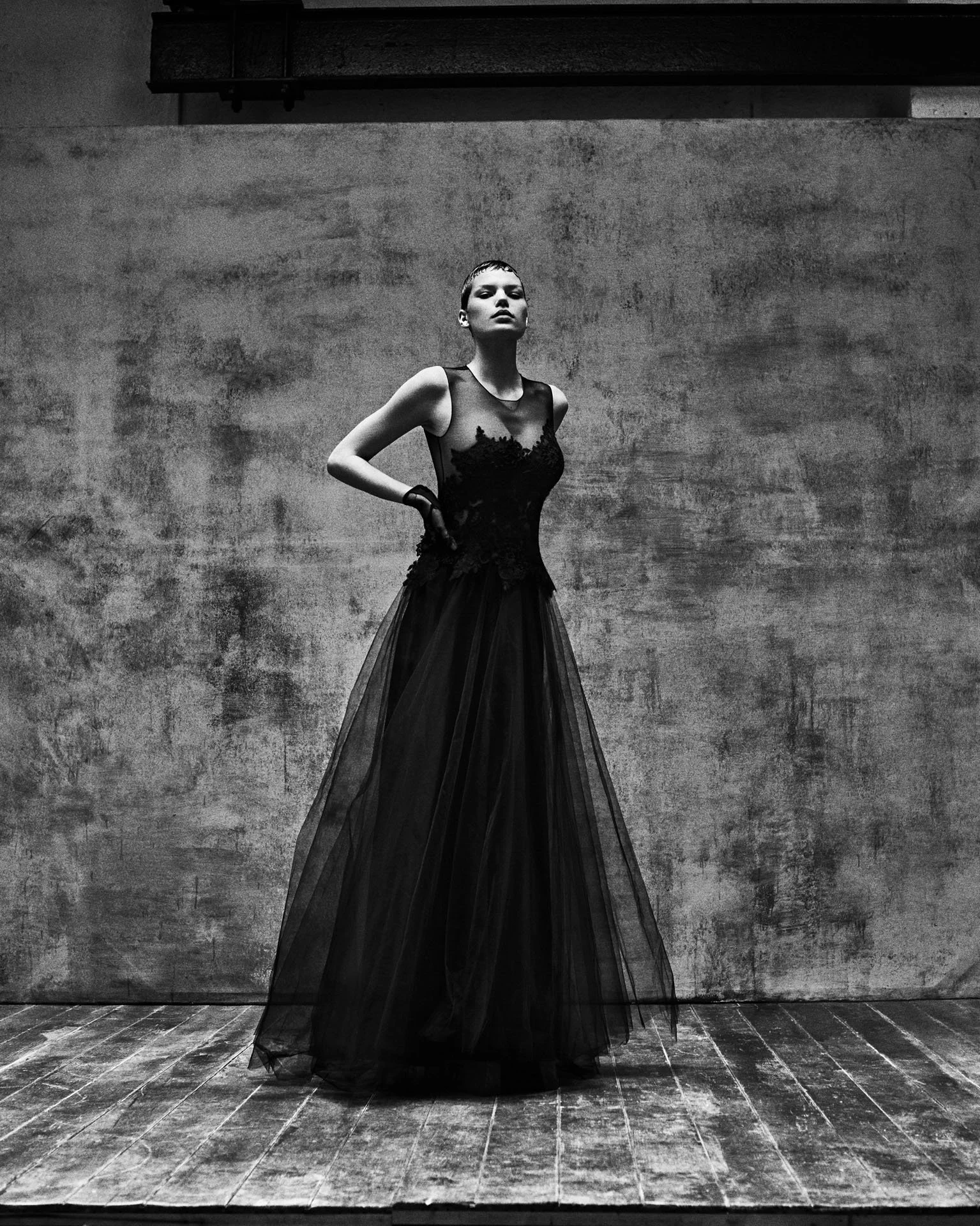 Who Is Hannah Sicky Magazine – Beauty-Motiv 3, High-End-Retusche Bildergut
