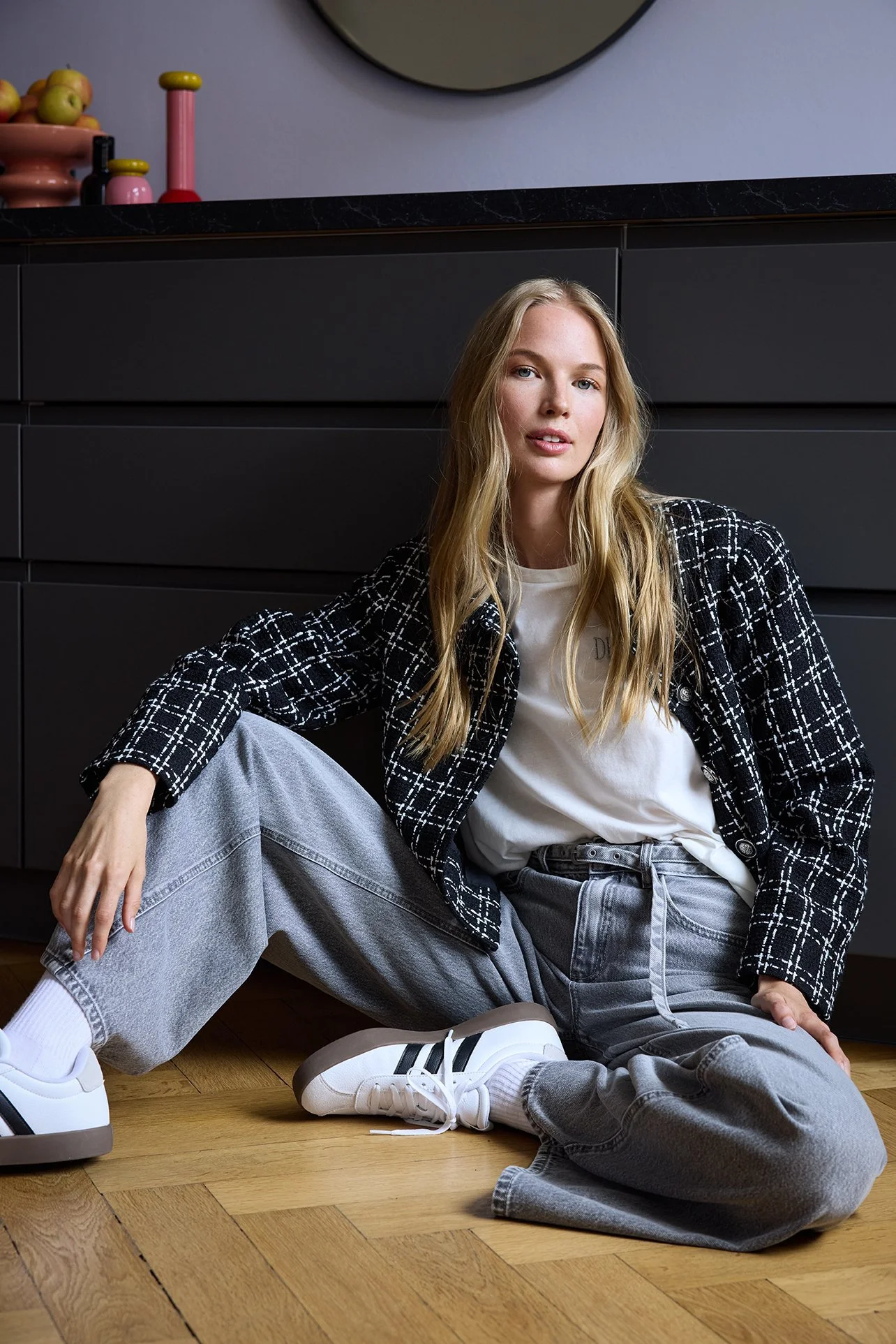 Zinser Trendkampagne Herbst-Winter 2024 – Beauty-Motiv 3, High-End-Retusche Bildergut