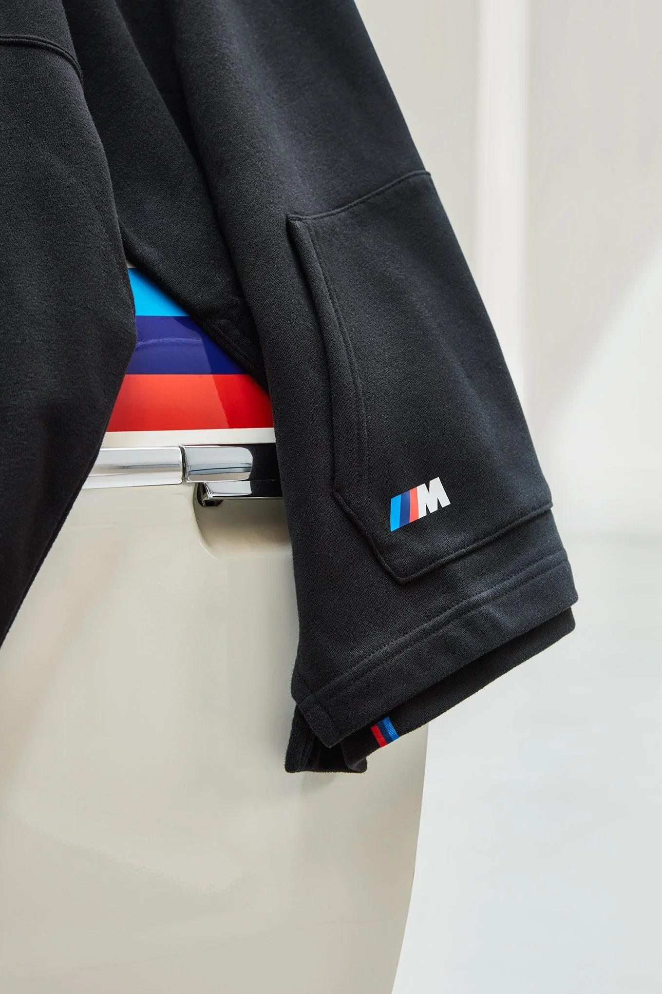 BMW M-Motorsport – Automotive-Motiv 6, High-End-Retusche Bildergut
