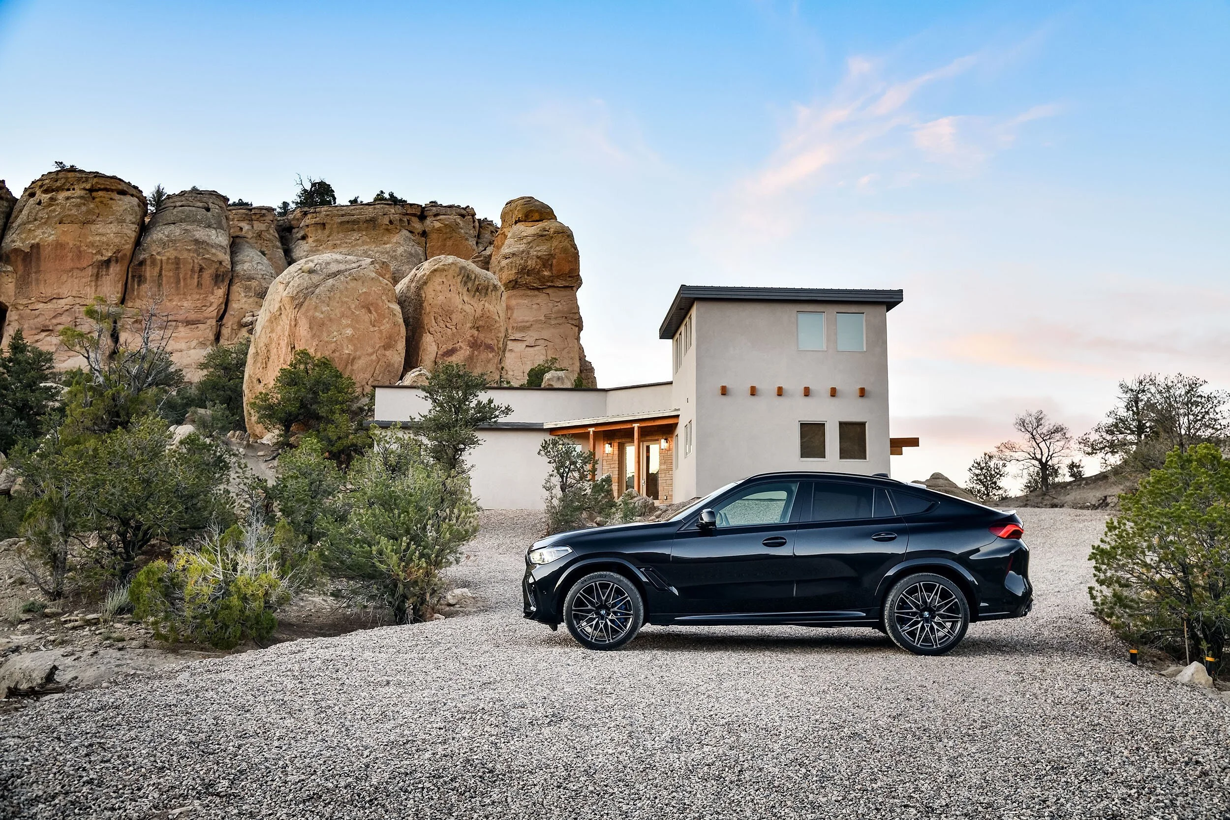 BMW X6M Pressclub – Automotive-Motiv 10, High-End-Retusche Bildergut