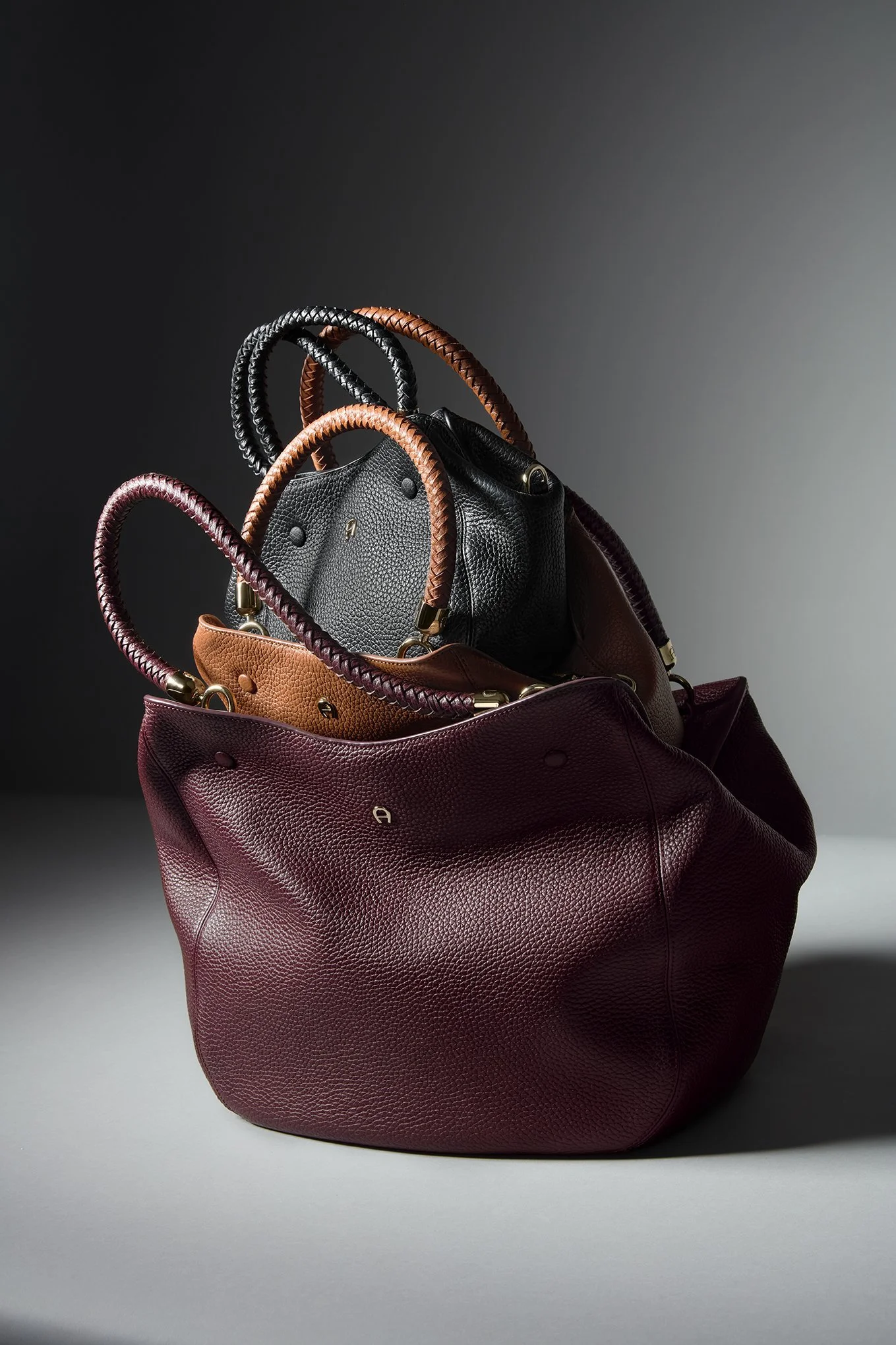 Aigner Fall Winter Kampagne – Beauty-Motiv 10, High-End-Retusche Bildergut