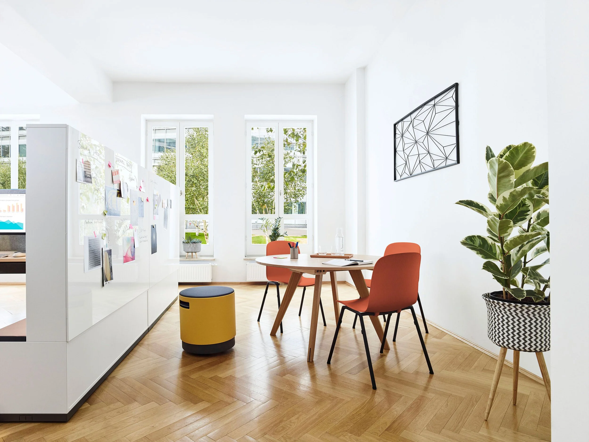 Steelcase Campaign – Product-Motiv 11, High-End-Retusche Bildergut
