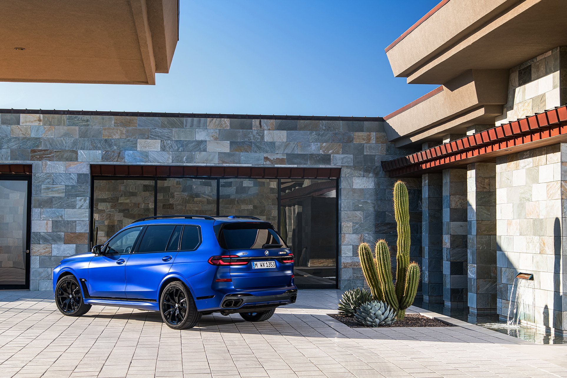 BMW X7 Pressclub – Automotive-Motiv 27, High-End-Retusche Bildergut