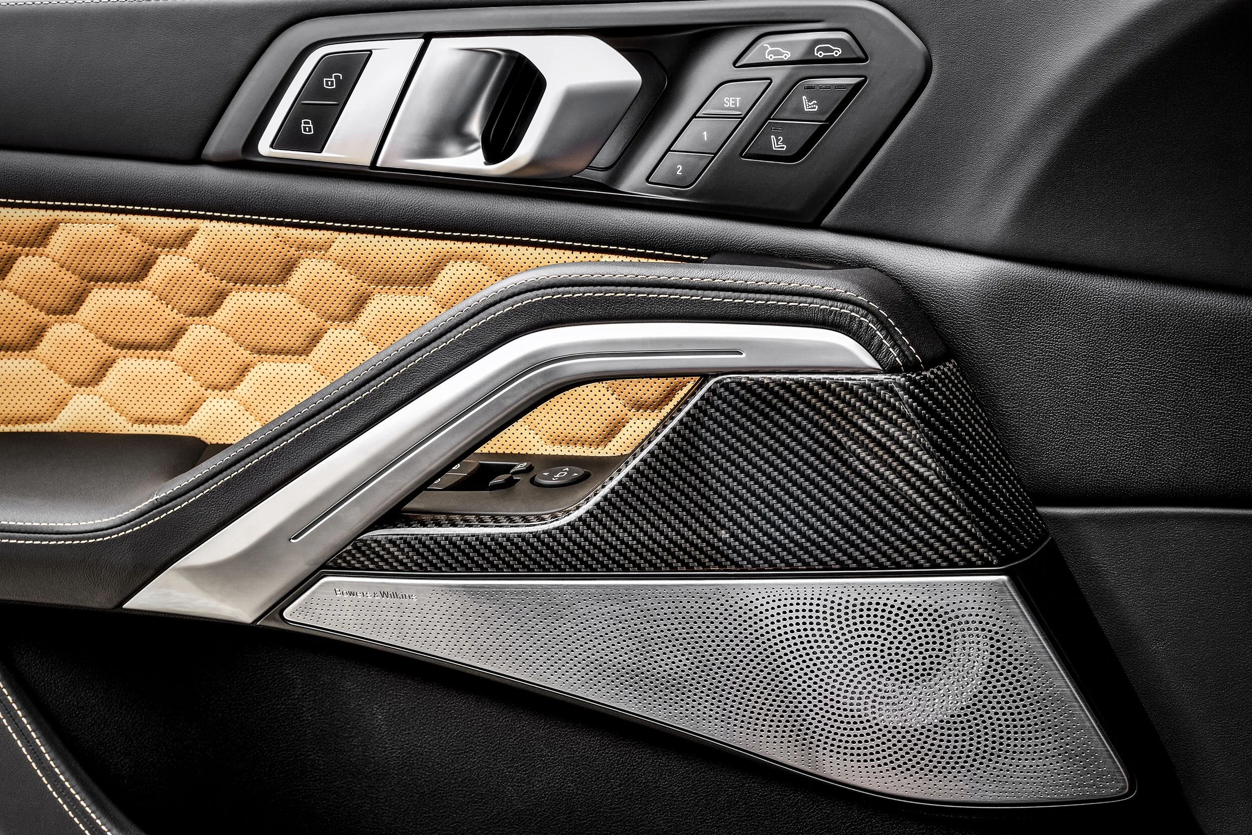 BMW X6M Pressclub – Automotive-Motiv 17, High-End-Retusche Bildergut