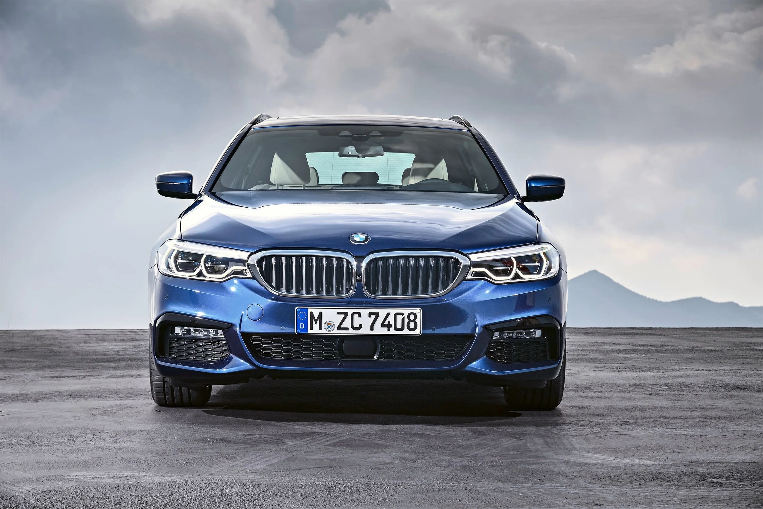BMW 5ER Kombi Pressclub – Automotive-Motiv 3, High-End-Retusche Bildergut