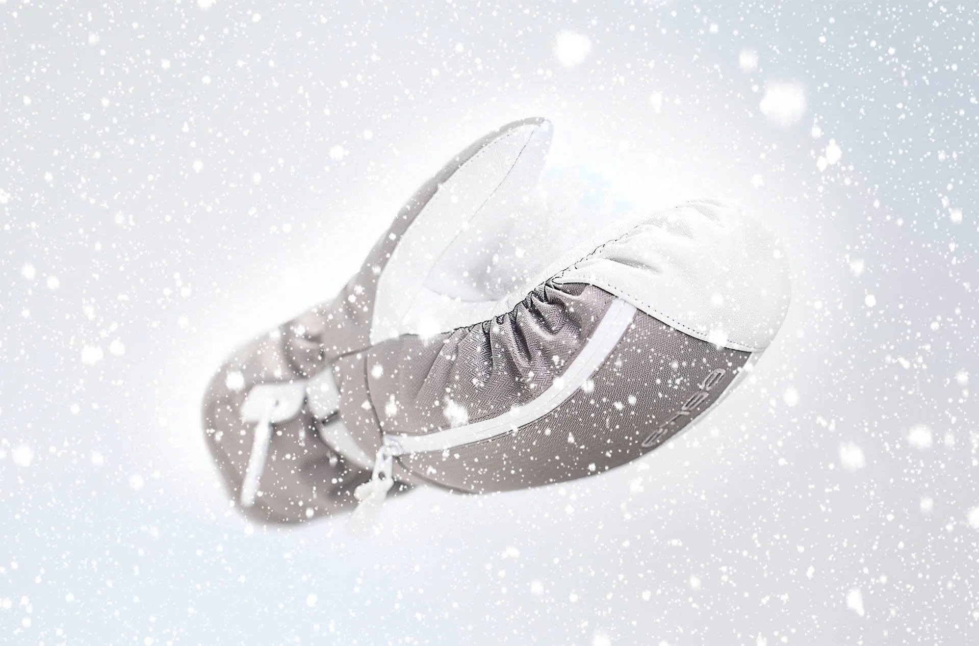 ESKA Paralax Campaign – Product-Motiv 7, High-End-Retusche Bildergut