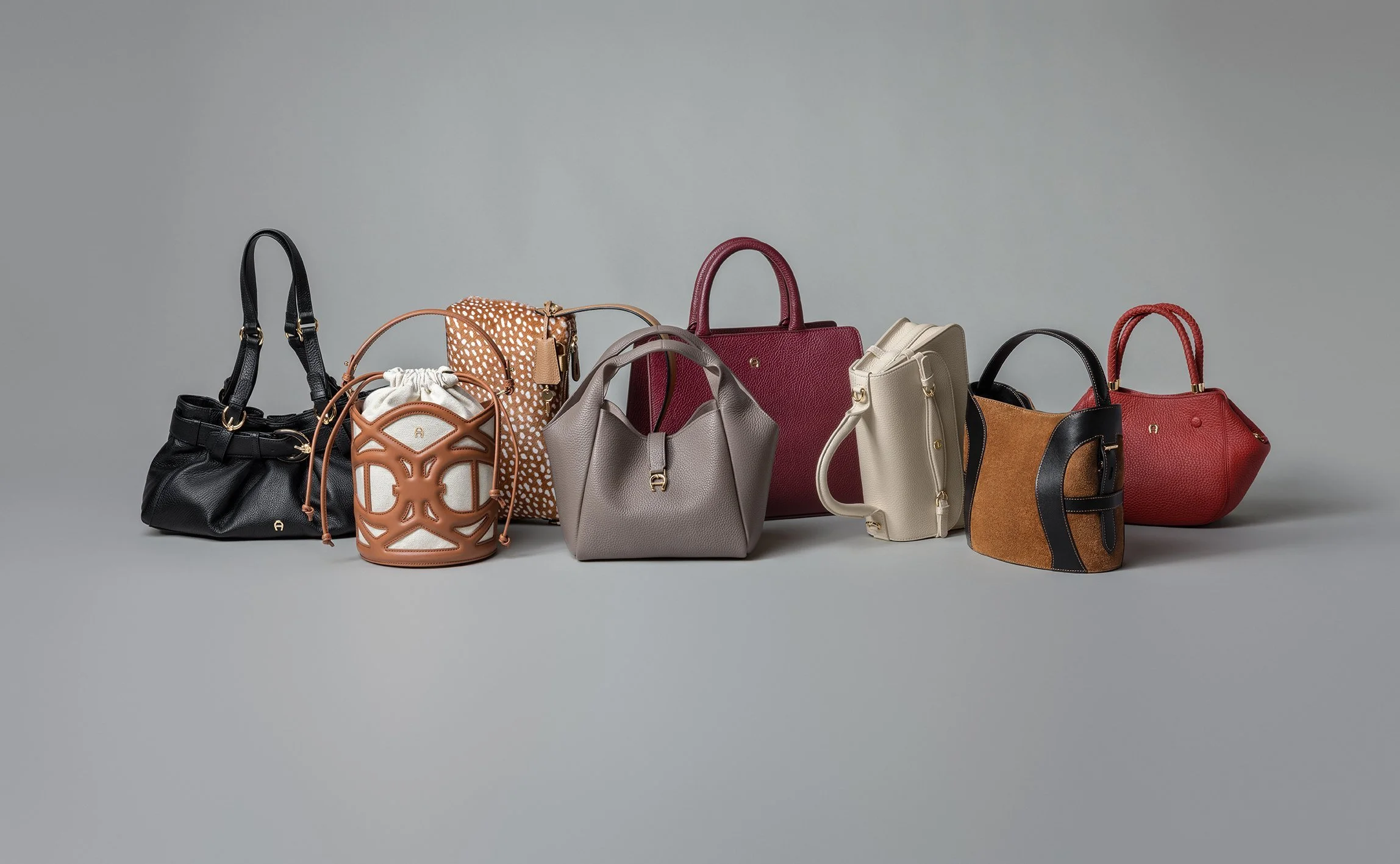 Aigner Classic Light Kollektion – Beauty-Motiv 2, High-End-Retusche Bildergut