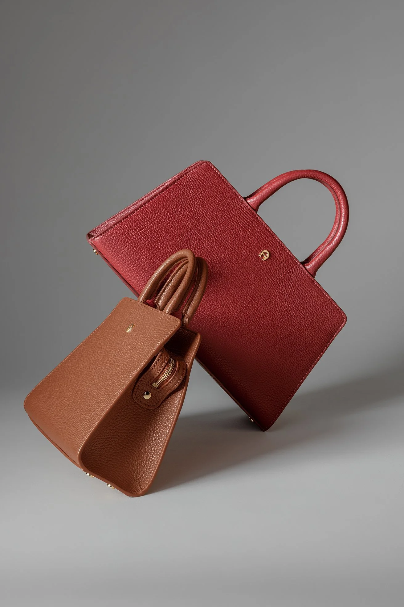 Aigner Classic Light Kollektion – Beauty-Motiv 5, High-End-Retusche Bildergut