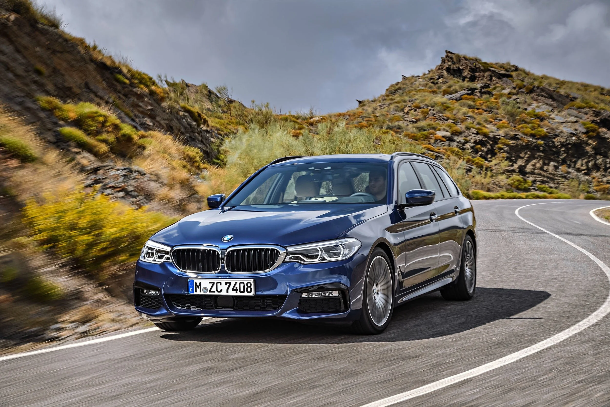BMW 5ER Kombi Pressclub – Automotive-Motiv 9, High-End-Retusche Bildergut
