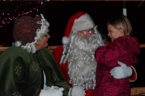 INTERVIEW WITH SANTA 2014: SC takes heat from local fire officials