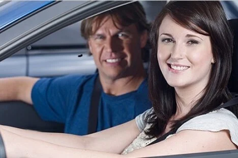 Avoid risky behaviour and prevent bad habits when learning how to drive