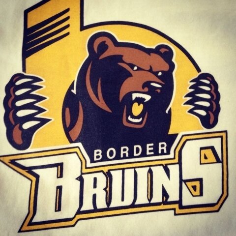 Bruins claw way to top spot in Murdoch Division